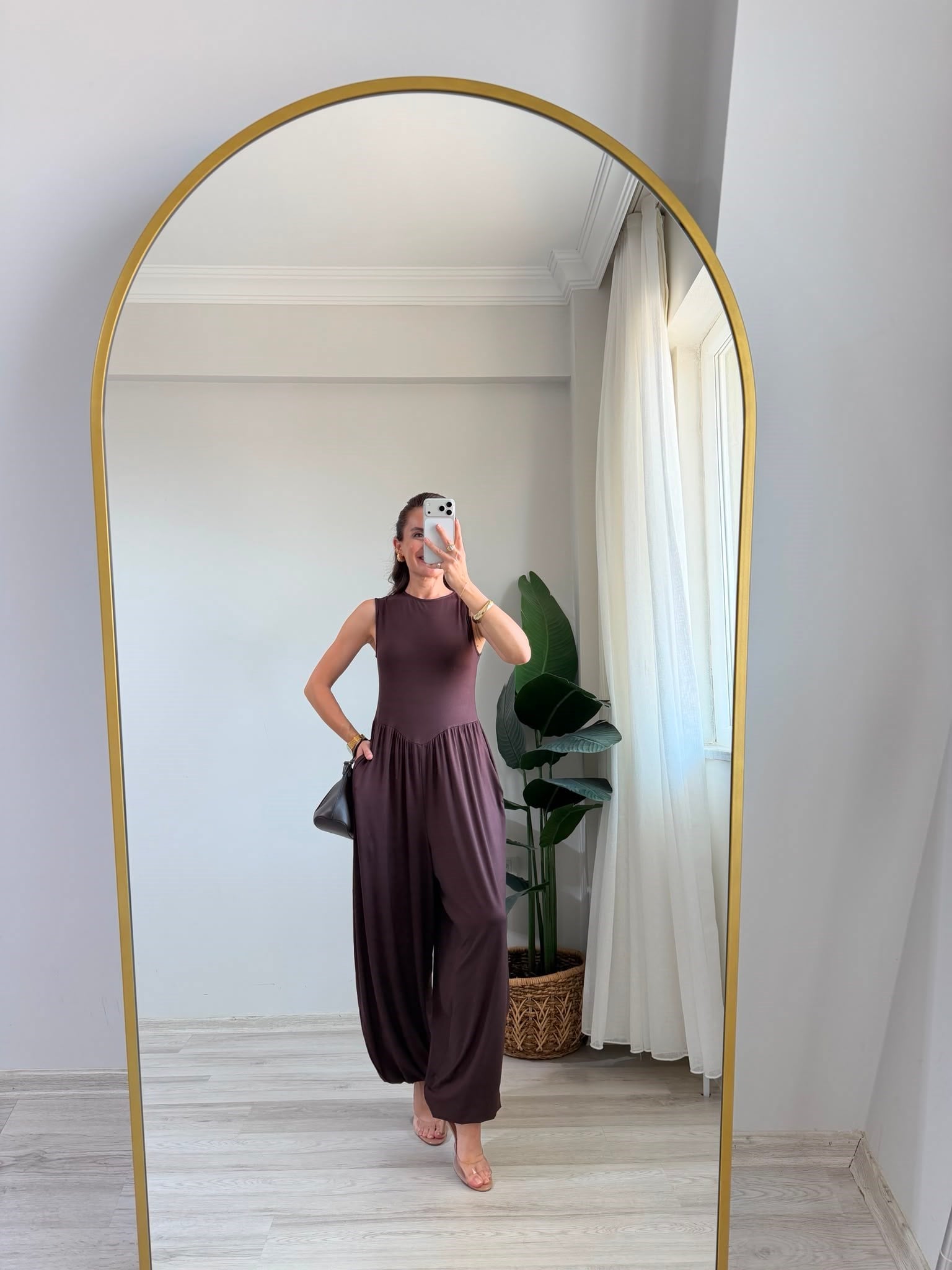 Kahve rengi V Bel Dikişli Balon Paça Tulum 4144