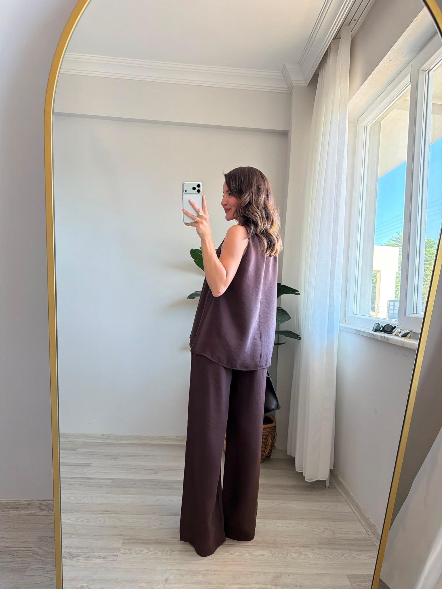 Kahve rengi V Yaka Tensel Palazzo Takım 3142