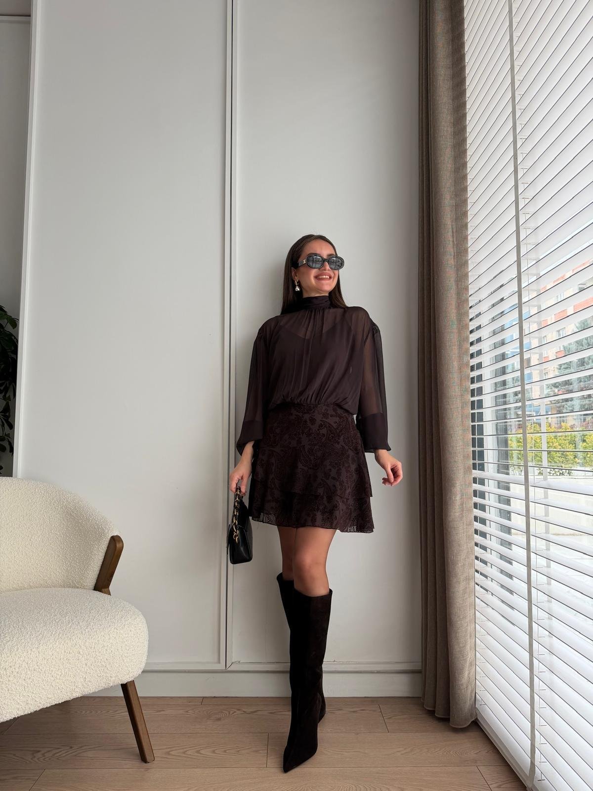 Kahve rengi Yakası Bağlamalı Desenli Mini Elbise 35526