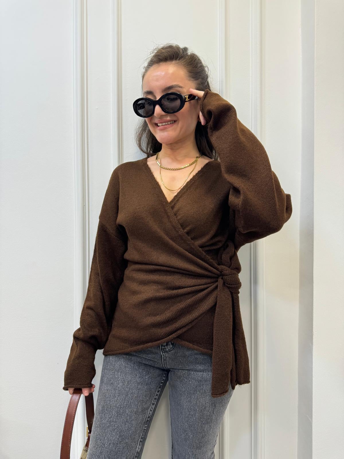 Kahve rengi Yan Bağlamalı Triko Kazak 241162