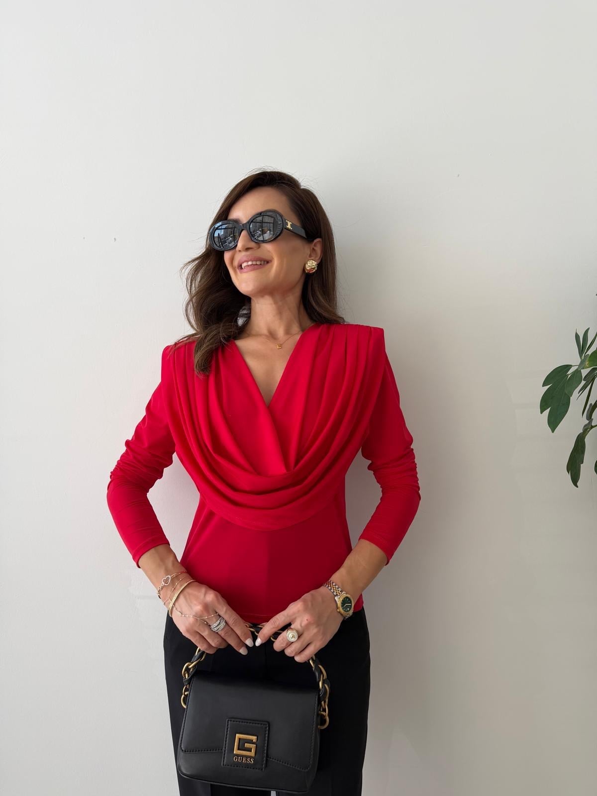 Kırmızı Degaje Yaka Bluz 261274