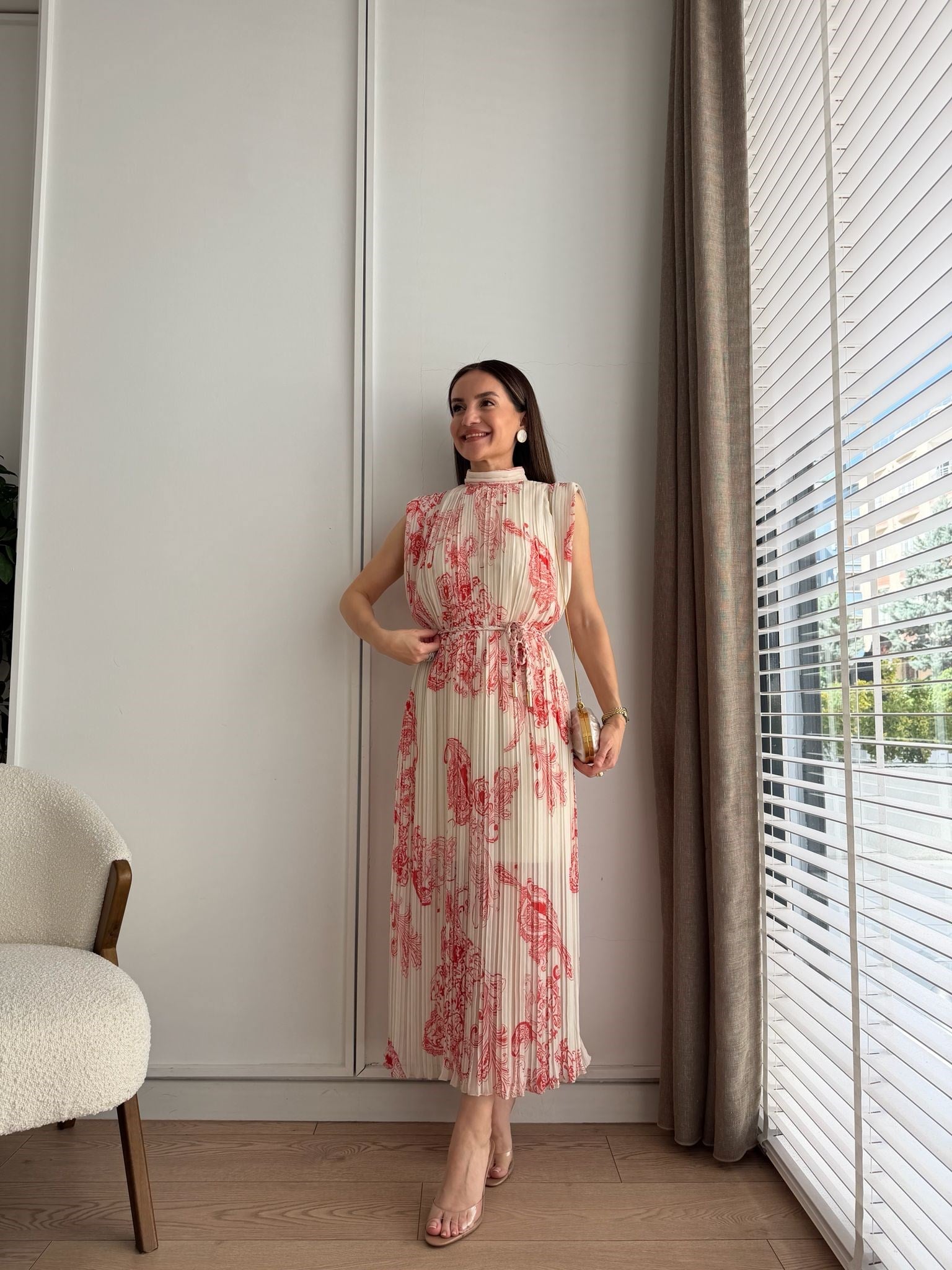 Kırmızı Desenli Piliseli Örgü Kemerli Şifon Elbise 6124