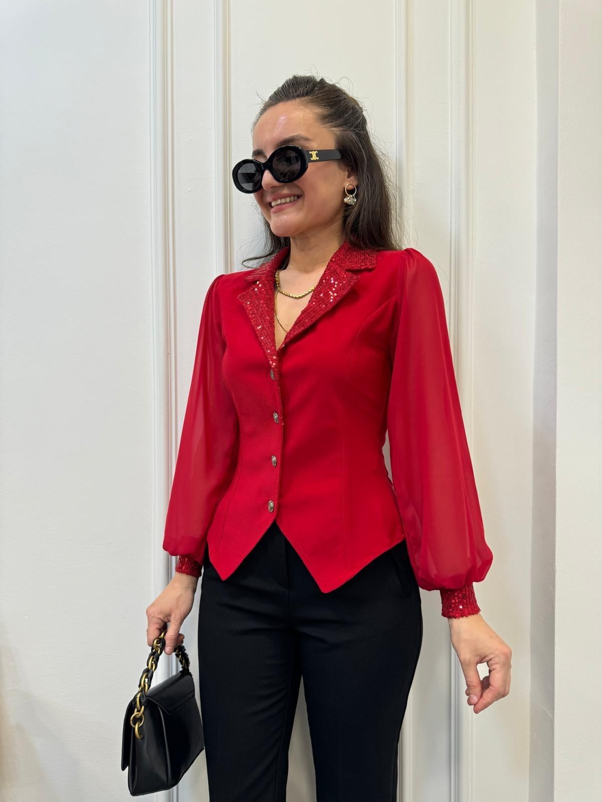 Kırmızı Kolları Şifon Payet Detaylı Bluz 2784