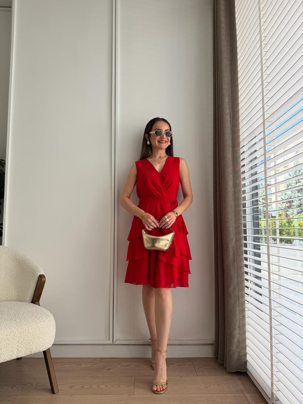 Kırmızı Kruvaze Yaka Volanlı Şifon Elbise 5144