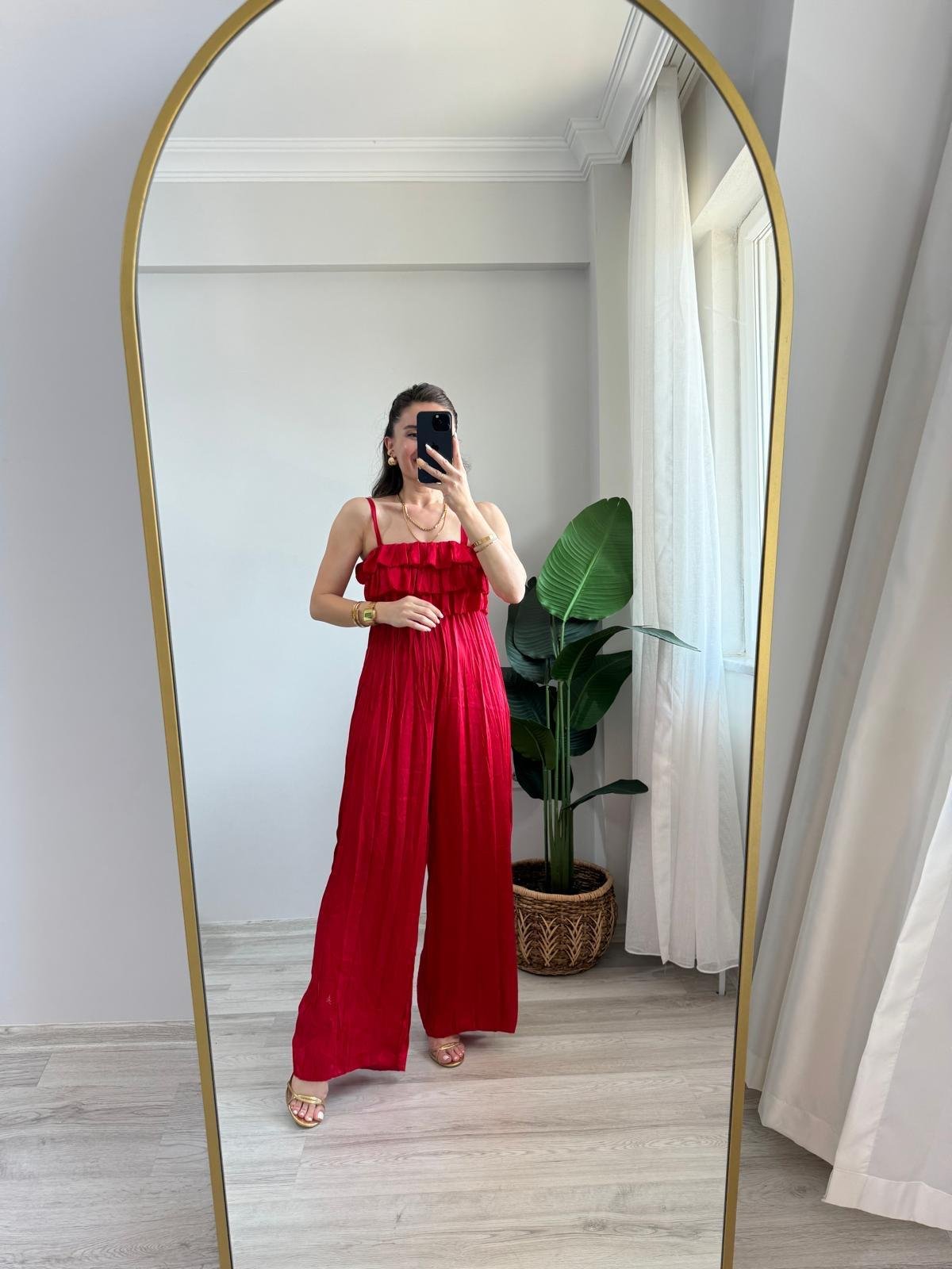 Kırmızı Önü Fırfır Detaylı Saten Tulum 6426