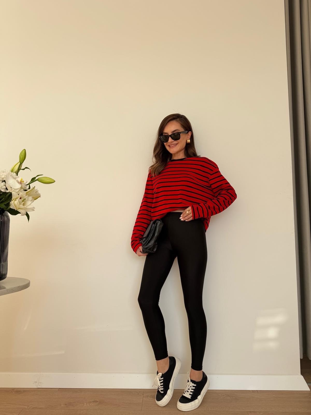 Kırmızı Siyah Çizgili Basic Sweatshirt 261147