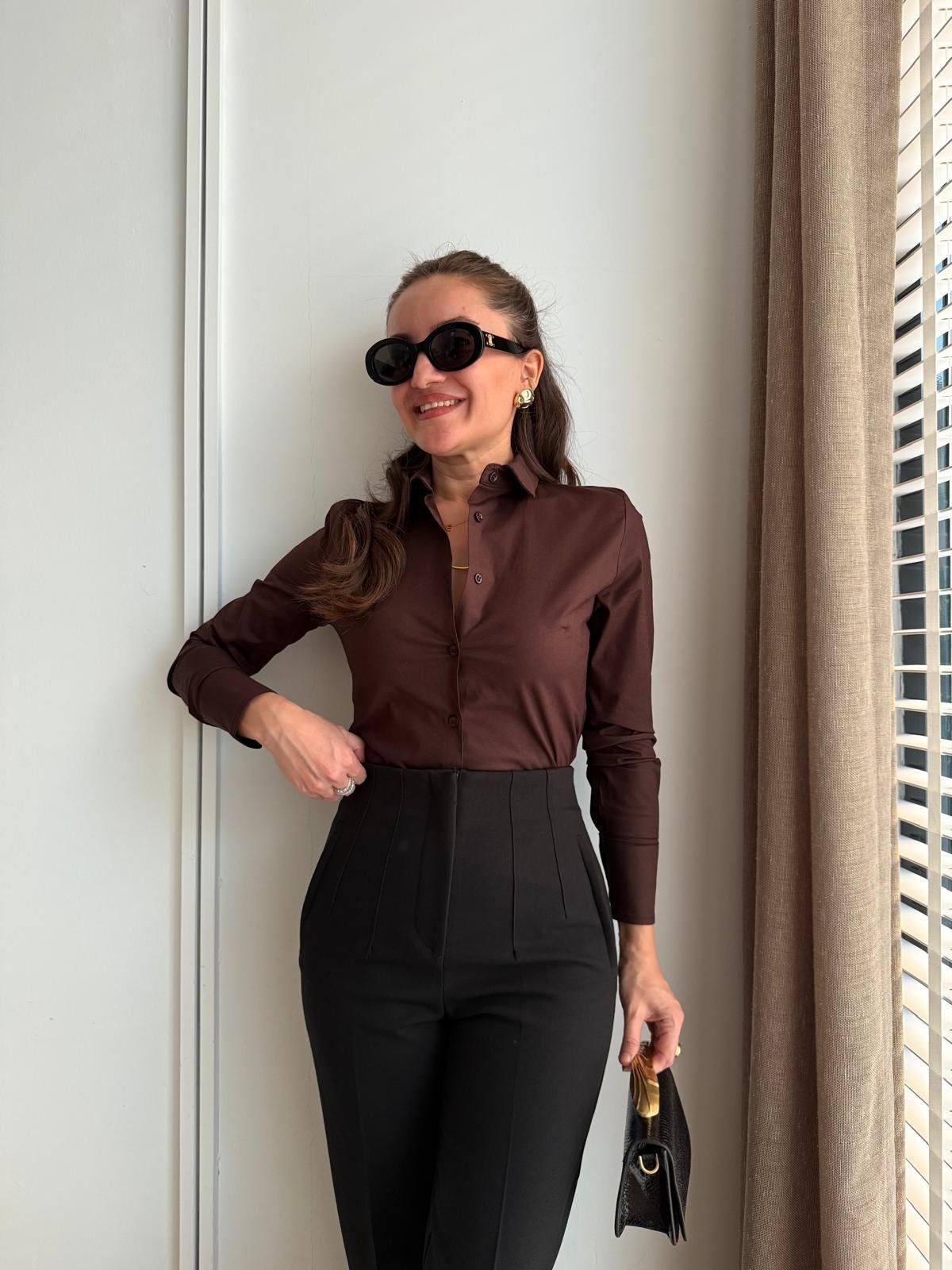 Koyu kahve Geniş Manşet Slim Fit Gömlek 018