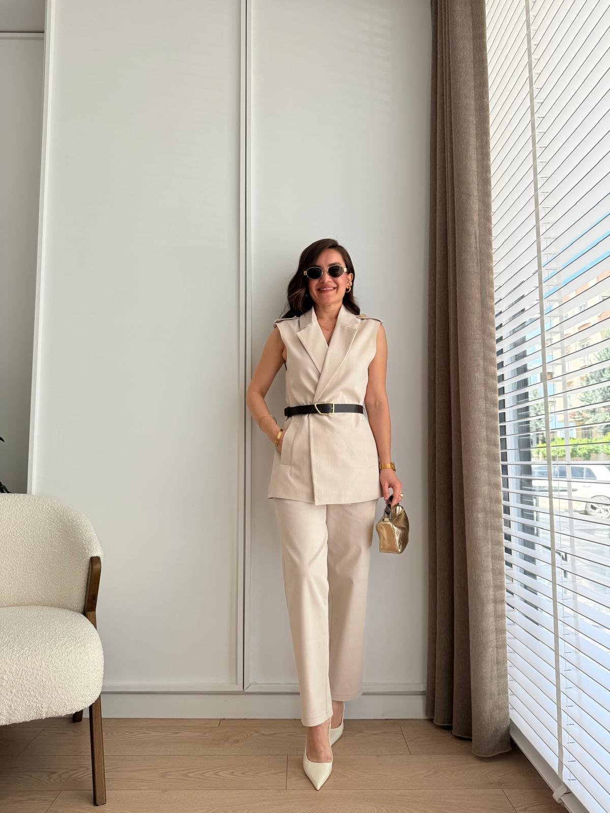 Krem Lüx Kalite Kemerli Yelek Pantolon Takım 9204