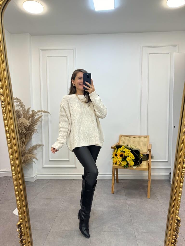 Krem Oversize Örme Kazak 3762