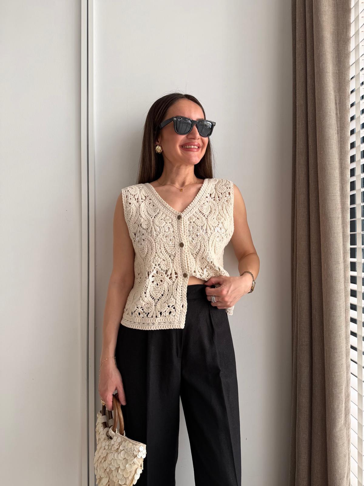 Krem Pul İşlemeli Örme Yelek 39640