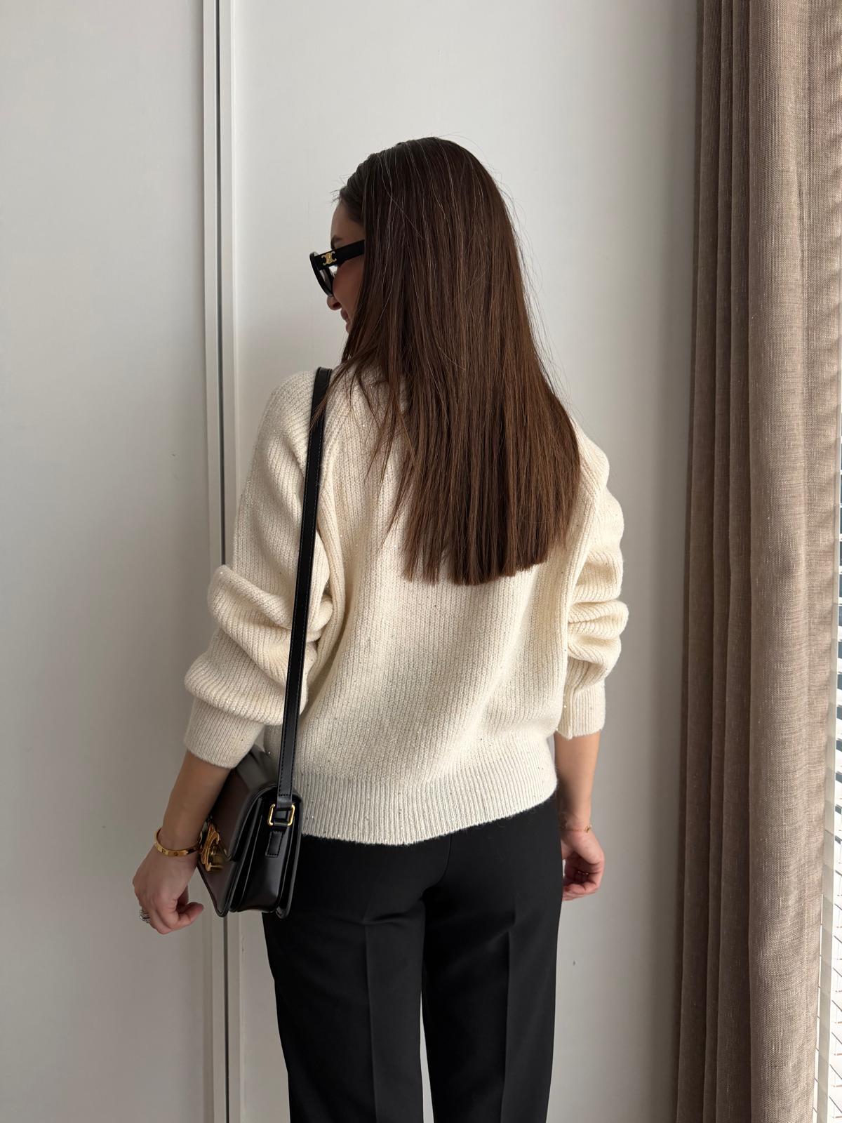 Krem Pullu Sim Geçişli Kazak 7665