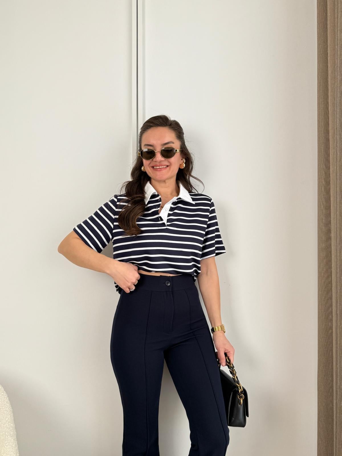 Lacivert Beyaz Çizgili Polo Yaka Bluz 35867