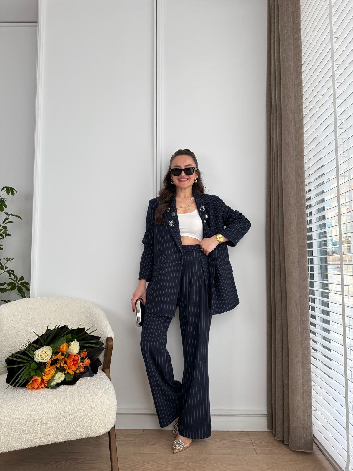 Lacivert Bronş Detaylı Çizgili Bol Paça Tasarım Blazer Takım 3508