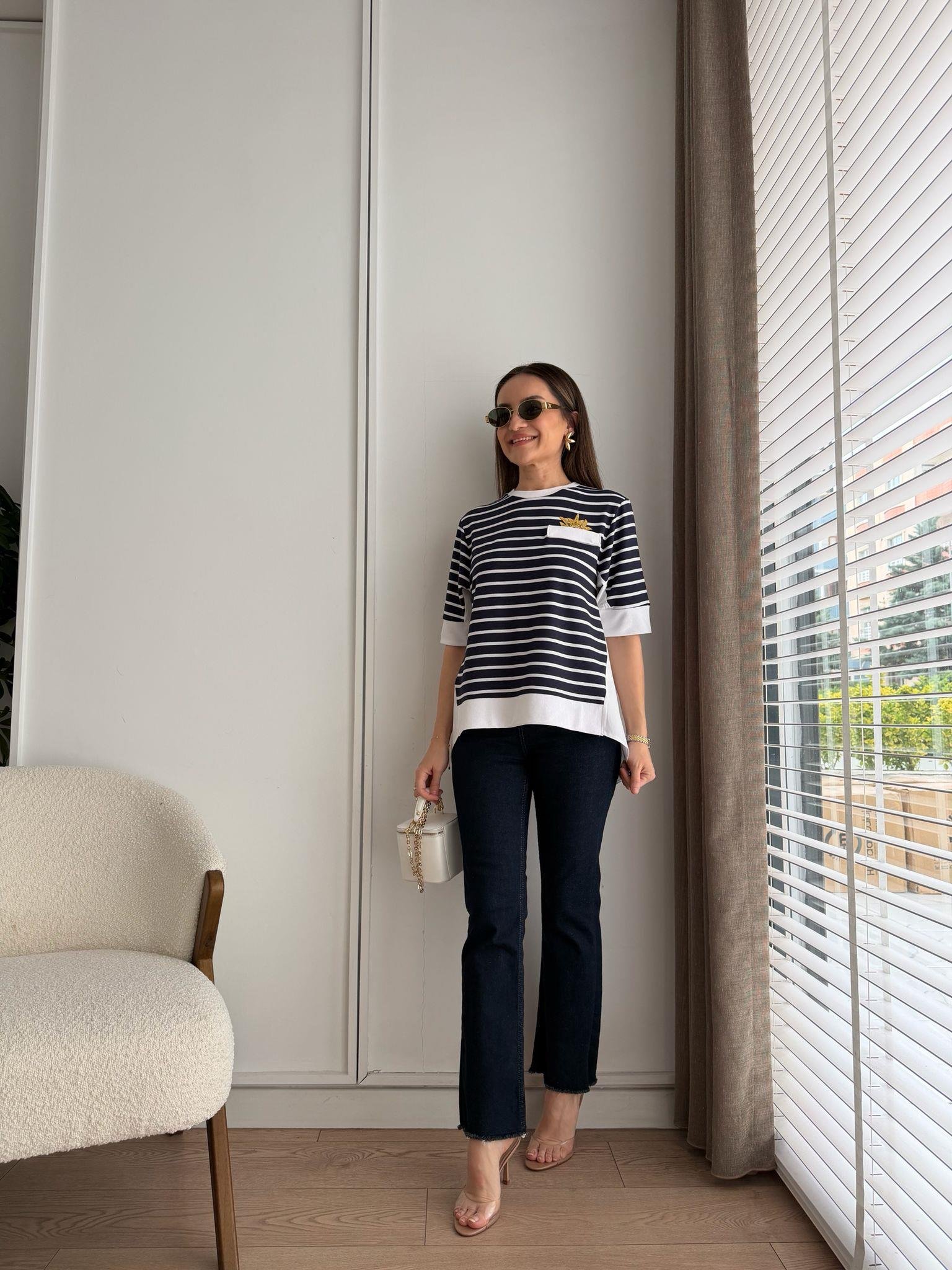 Lacivert Çizgili Taş Baskılı Tshirt 37453