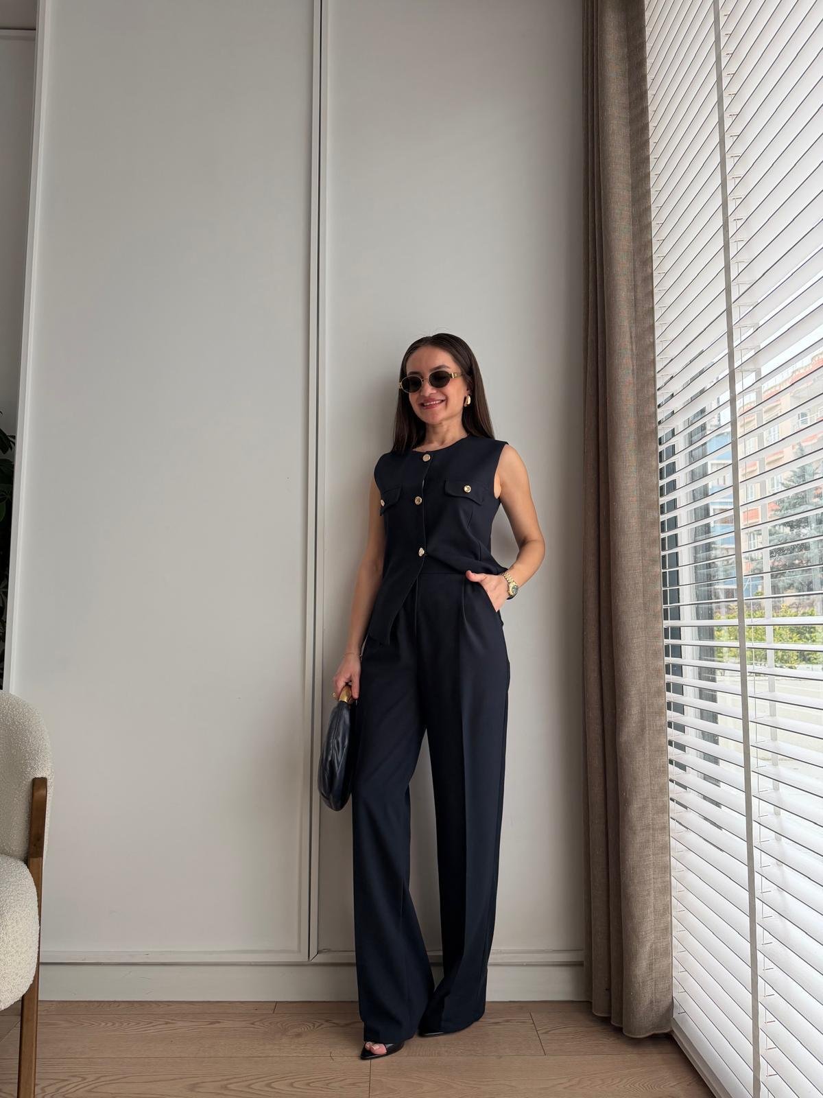Lacivert Gold Düğmeli Yelek Pantolon Takım 8907