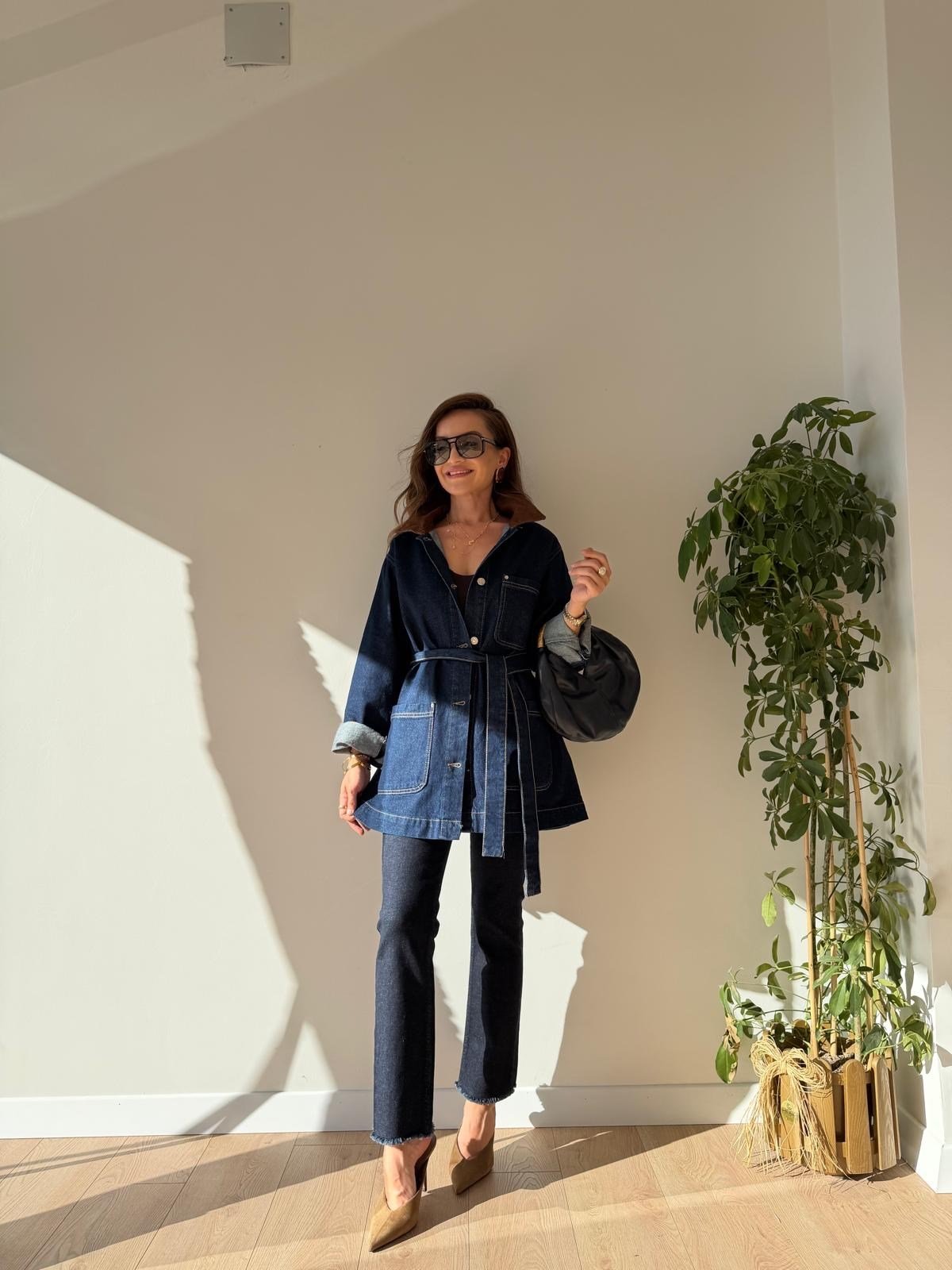 Lacivert Kadife Garni Yakalı Kuşaklı Denim Ceket 5915