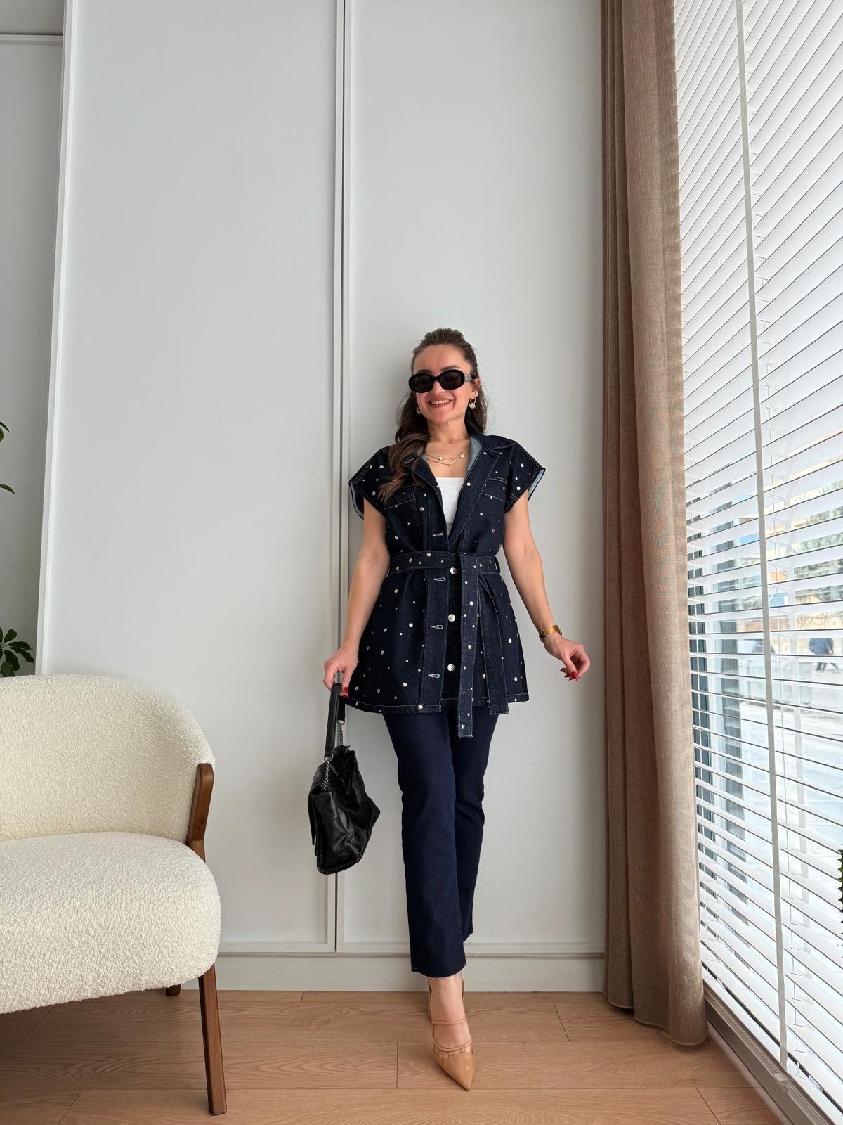 Lacivert Kuşaklı Zımba Detaylı Cepli Denim Yelek 9088