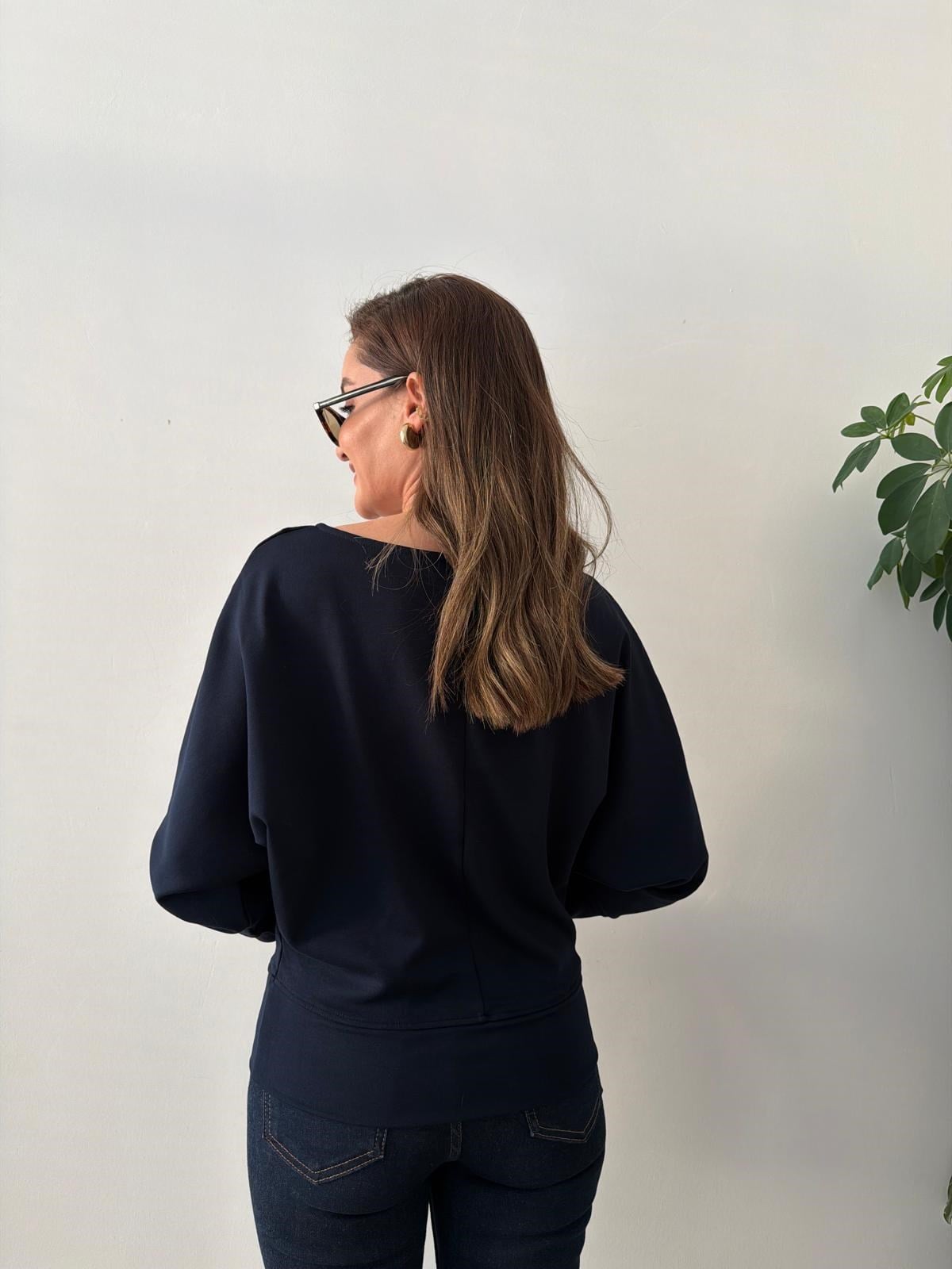 Lacivert Modal Kumaş Kayık Yaka Sweatshirt K142