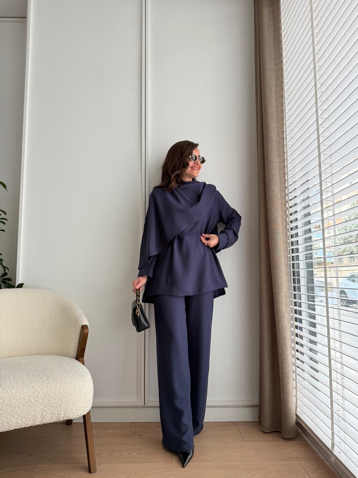 Lacivert Şal Yaka Tasarım Bluz Pantolon Takım 8625