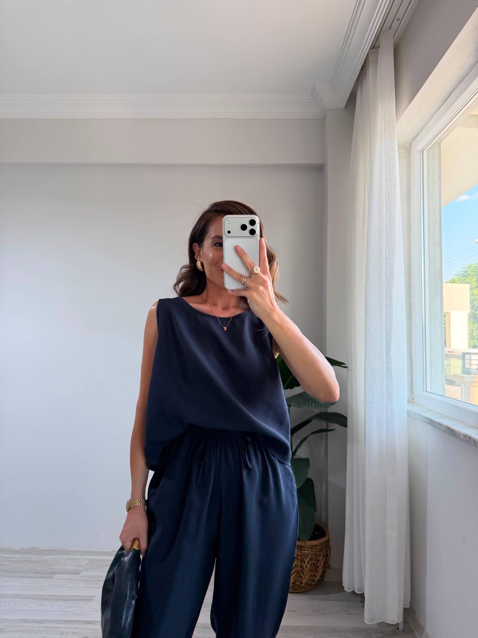 Lacivert Sıfır Kol Bluz Pantolon Takım 3089