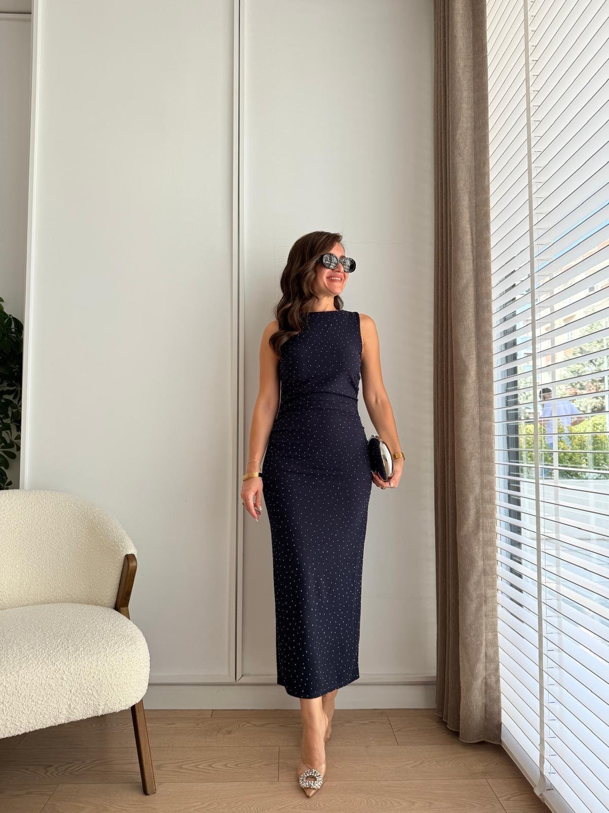Lacivert Taşlı Yırtmaçlı Midi Boy Elbise 1314