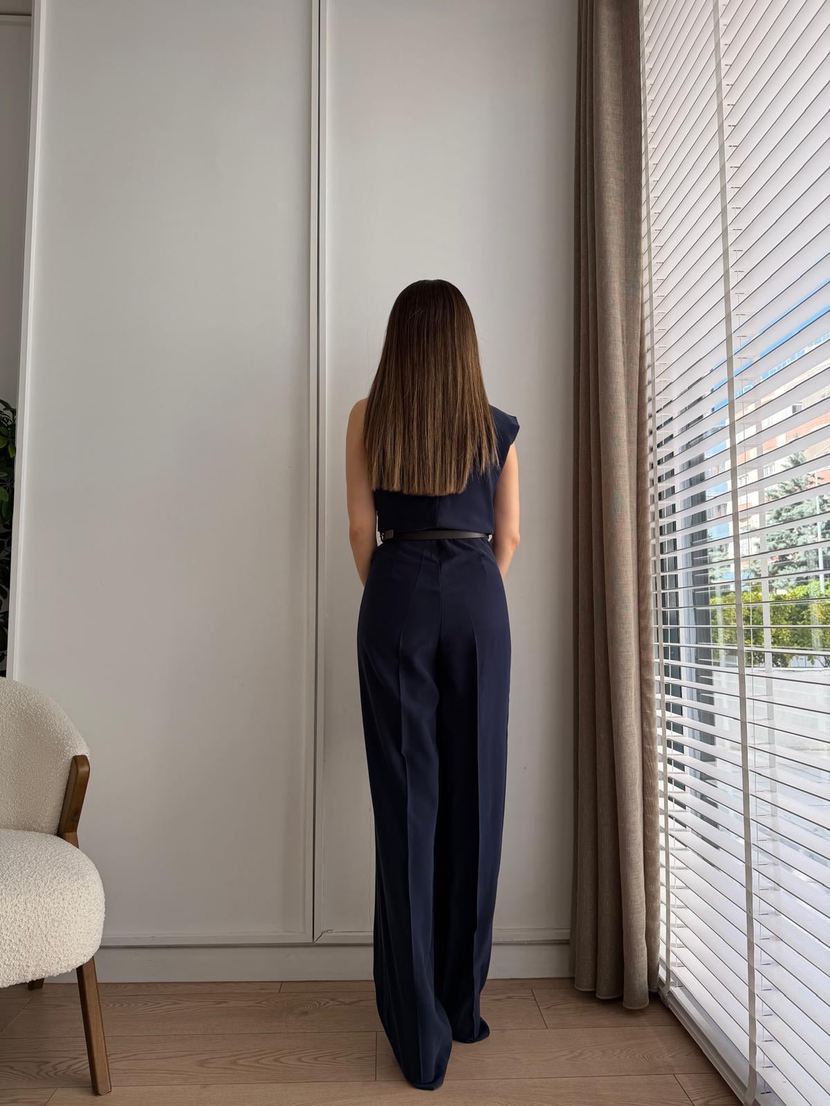 Lacivert Yaka Detaylı Kemerli Tulum 580955
