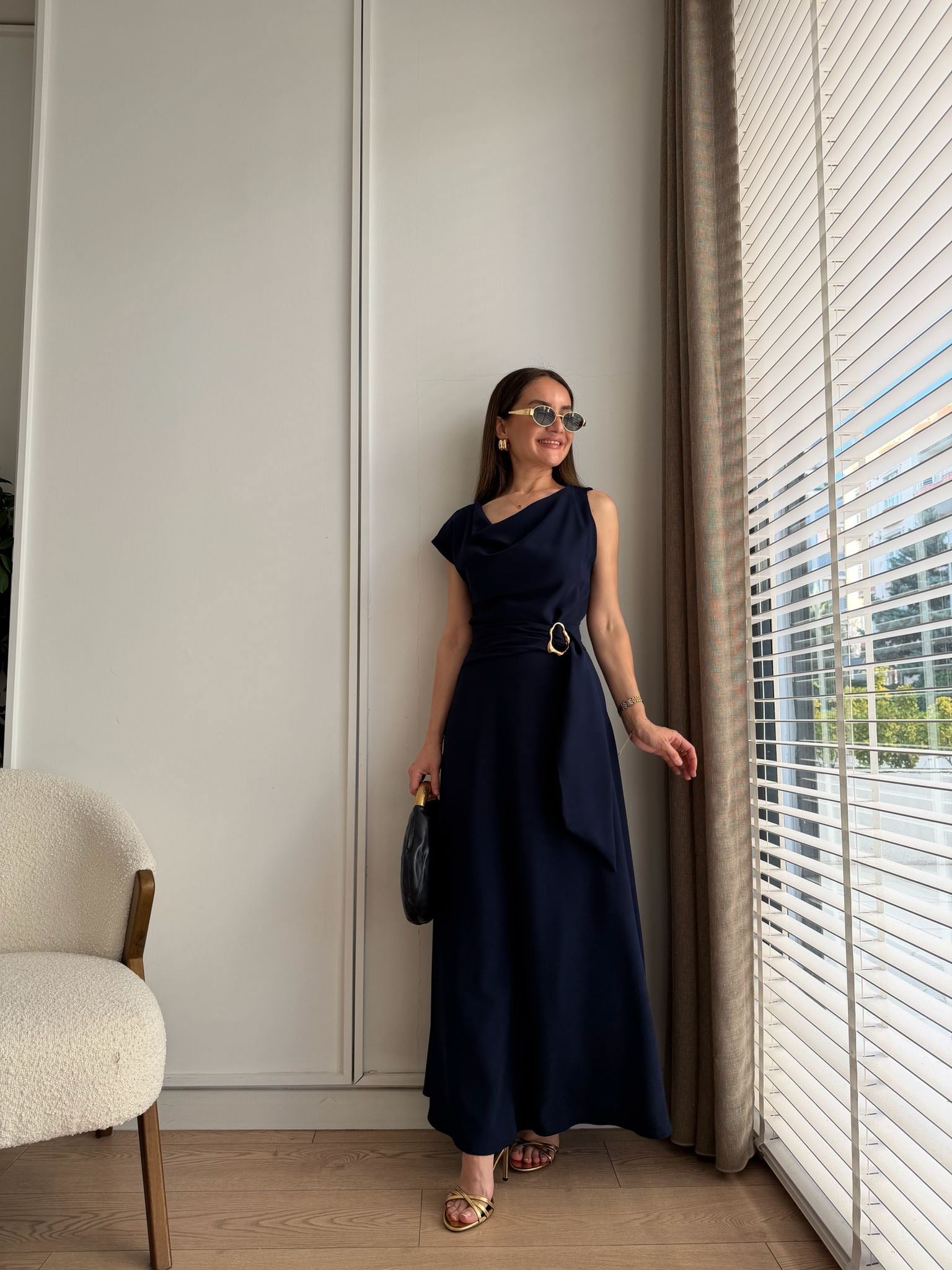 Lacivert Yaka Detaylı Kuşaklı Elbise 3978