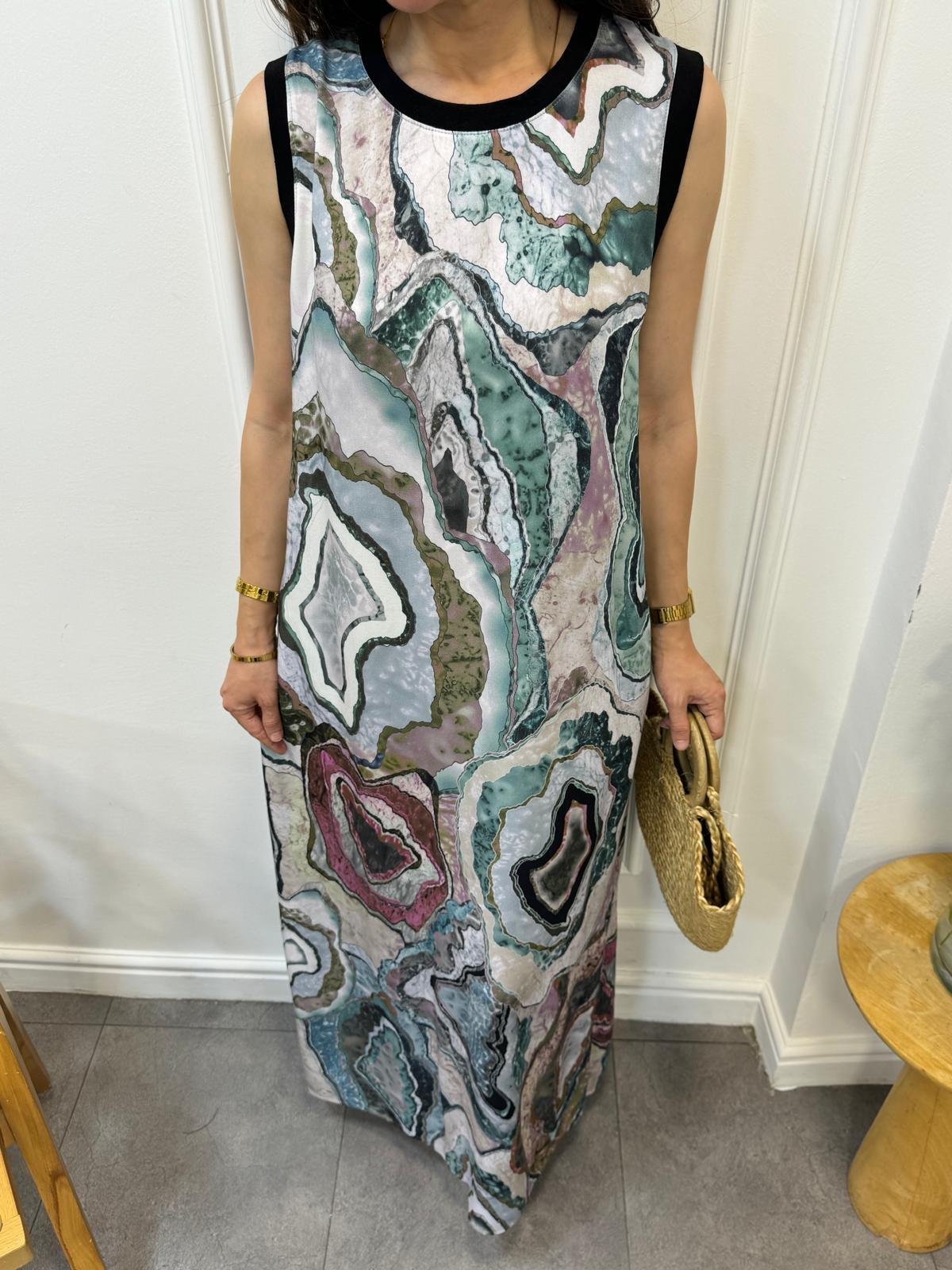 Mavi Ebruli Desen Yırtmaçlı Elbise 9108