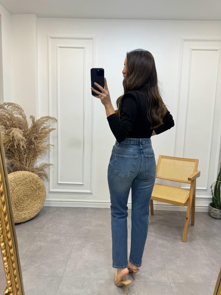 Mavi Taşlama Premium Yüksek Bel Mom Jean 483
