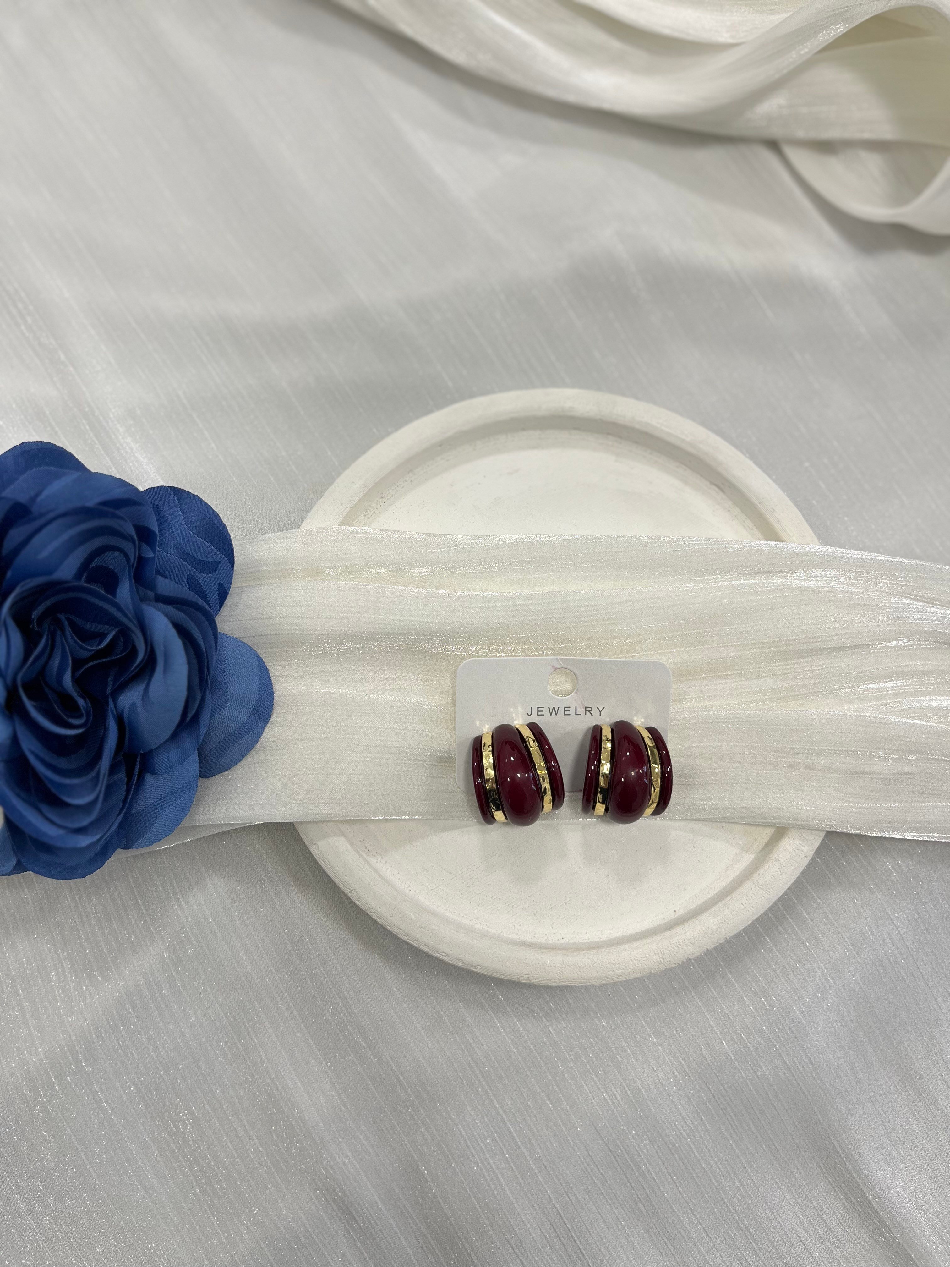 Mürdüm Akrilik Gold Detaylı Küpe KP51