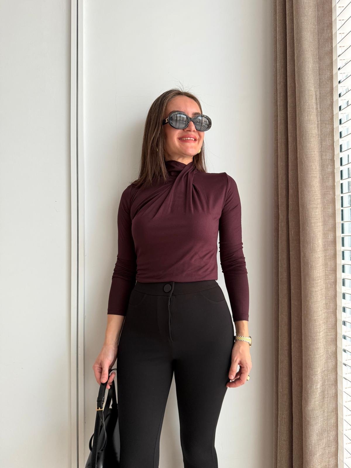 Mürdüm Ön Detaylı Bluz 17203