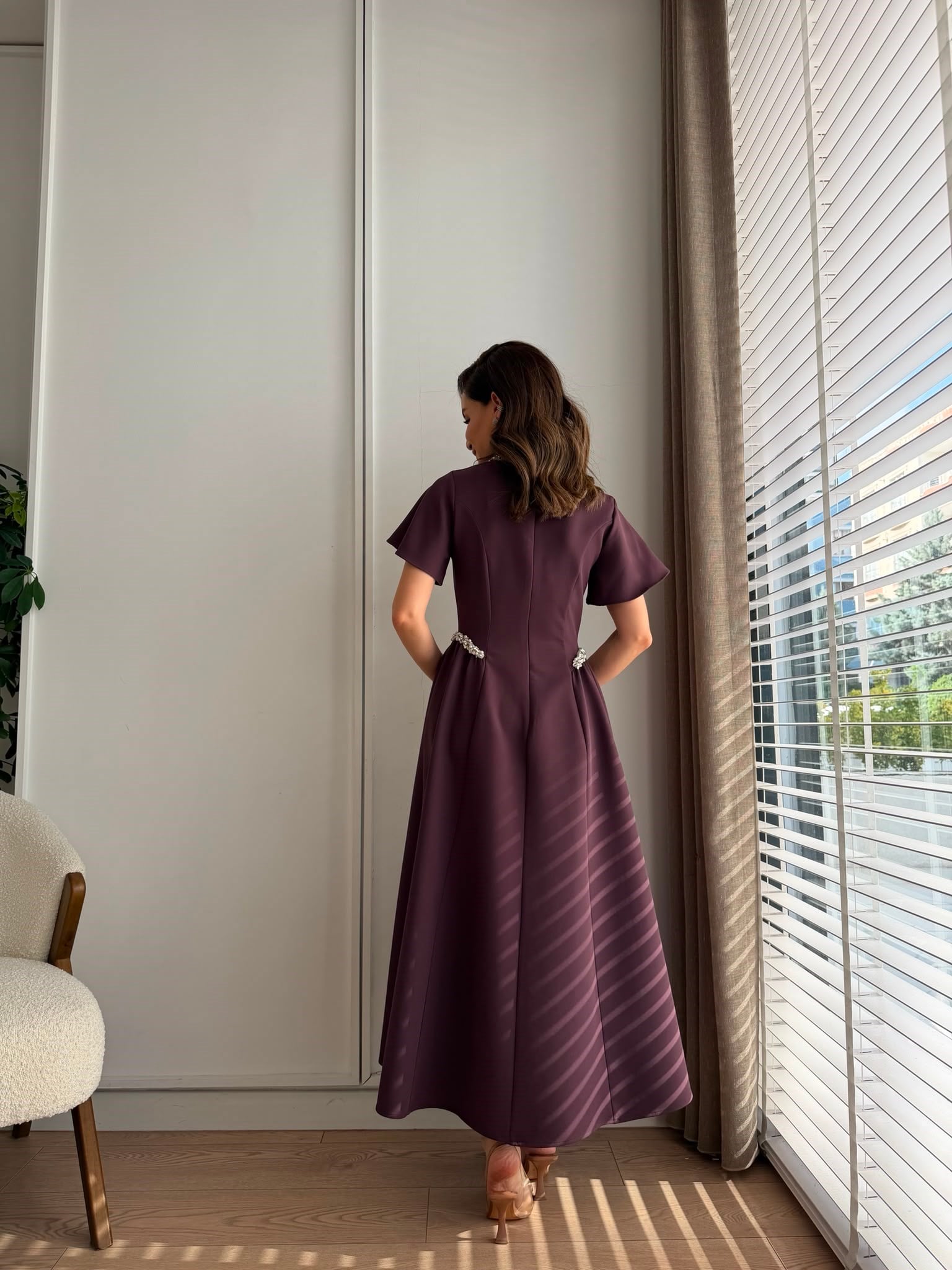 Mürdüm Prenses Kesim Taş İşlemeli Elbise 3220