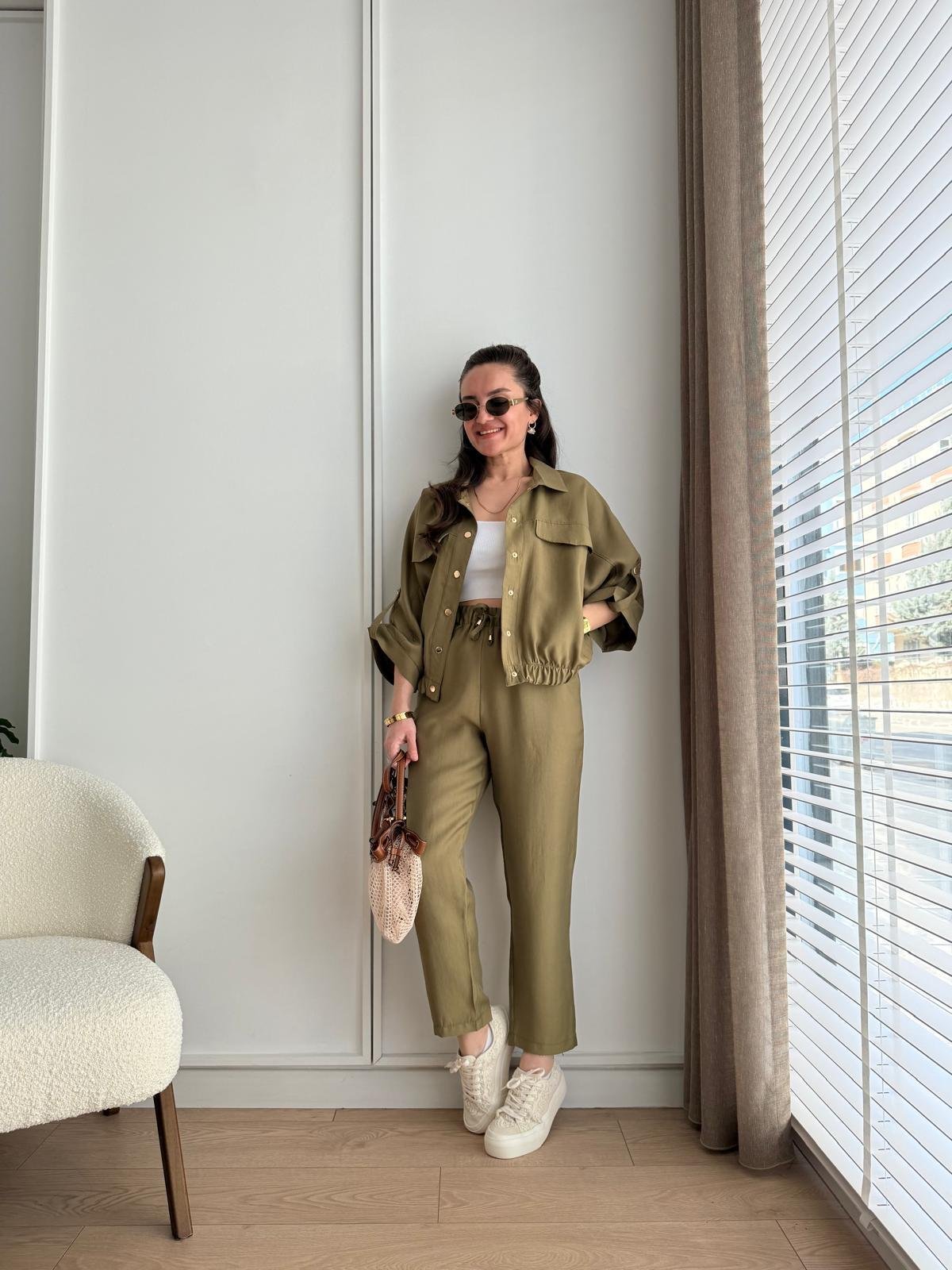 Olive Gold Çıtçıtlı Düğmeli Beli Lastikli Tensel Kumaş Takım 218