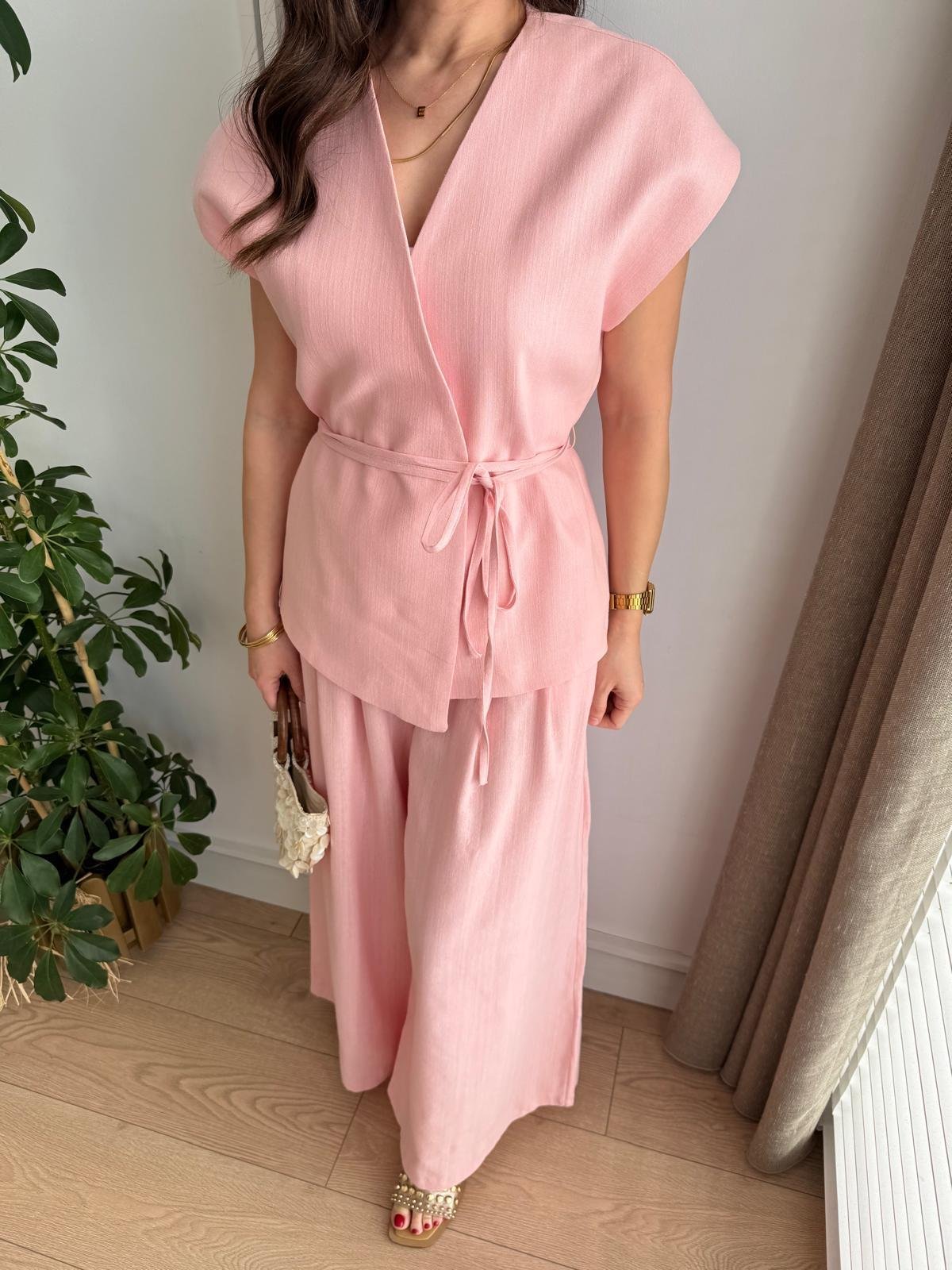 Pembe Asimetrik Yelek Geniş Paça Pantolon Takım 8591