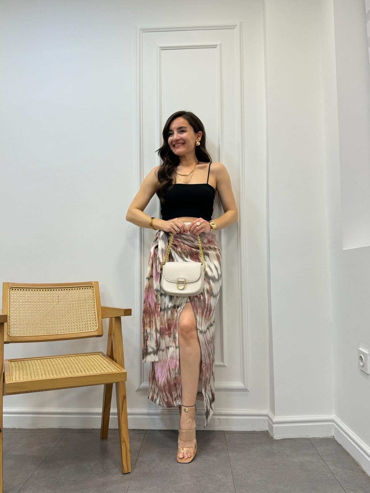 Pembe Batik Desenli Anvelop Etek 50148
