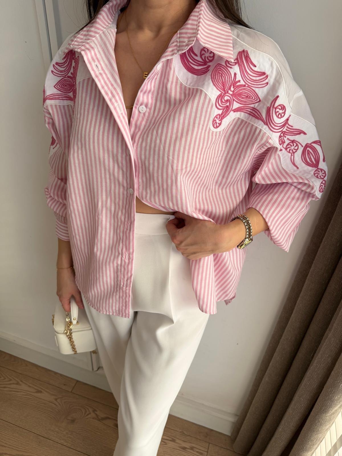 Pembe Çizgili Nakış Detaylı Gömlek 255356