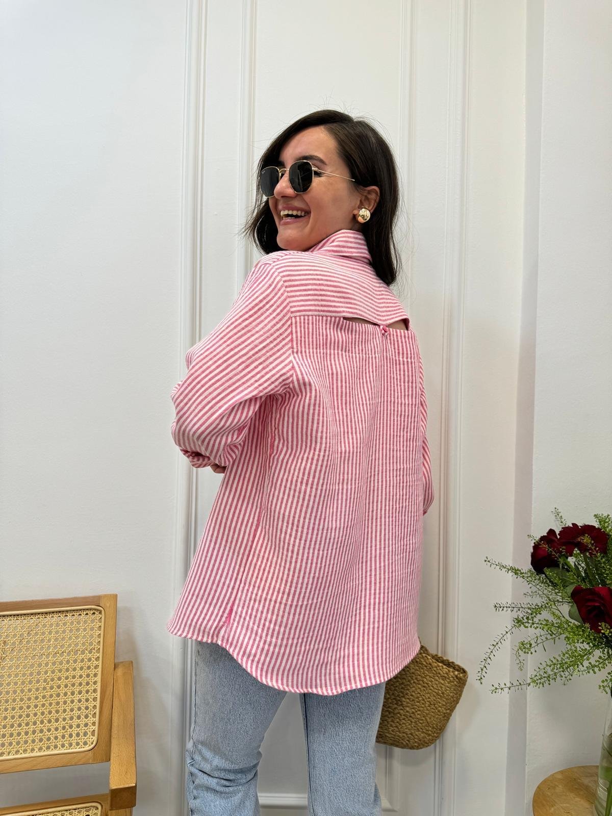 Pembe Çizgili Sırt Detaylı Keten Gömlek 58812