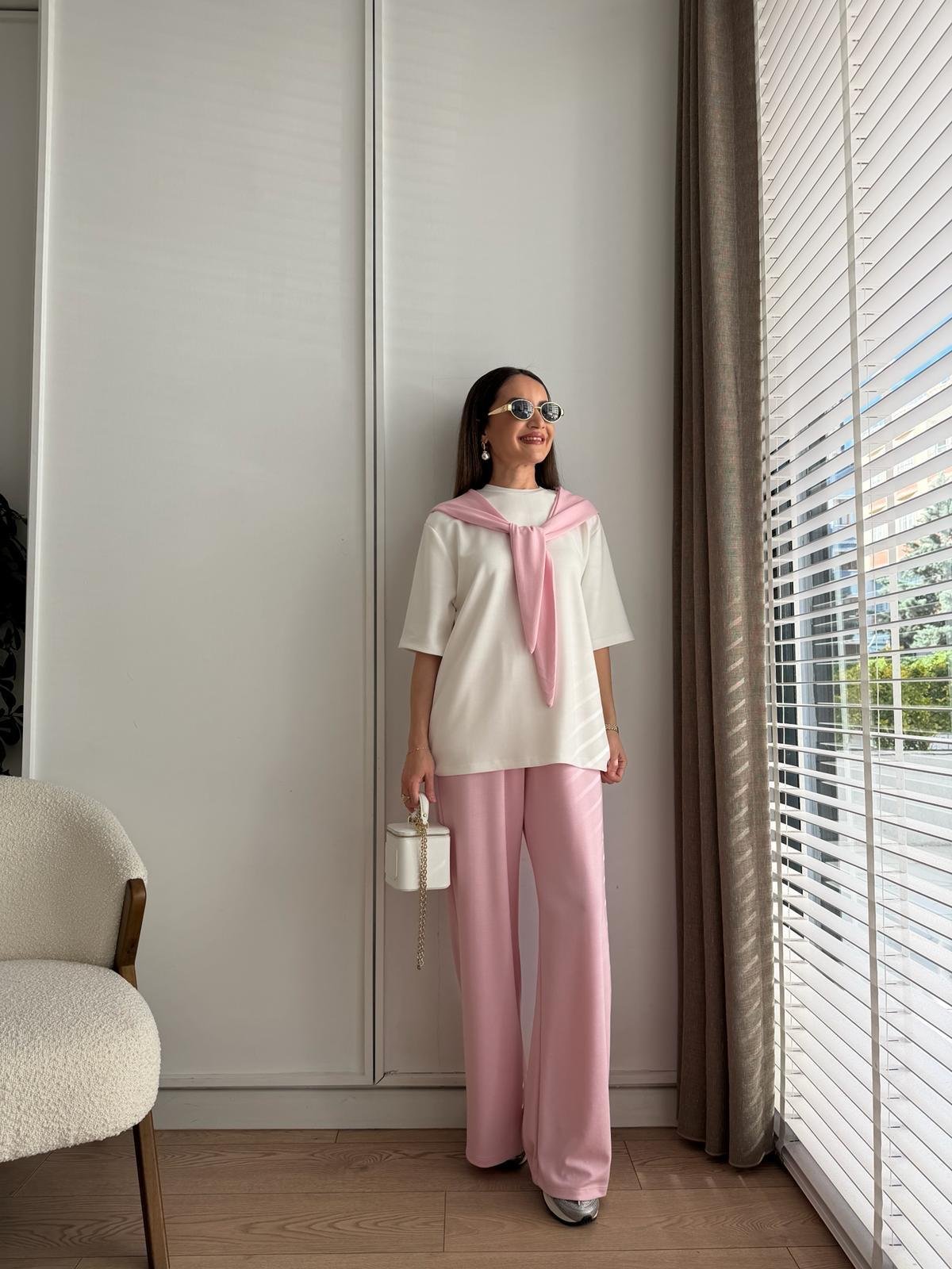 Pembe Fular Detaylı Modal Takım 4116