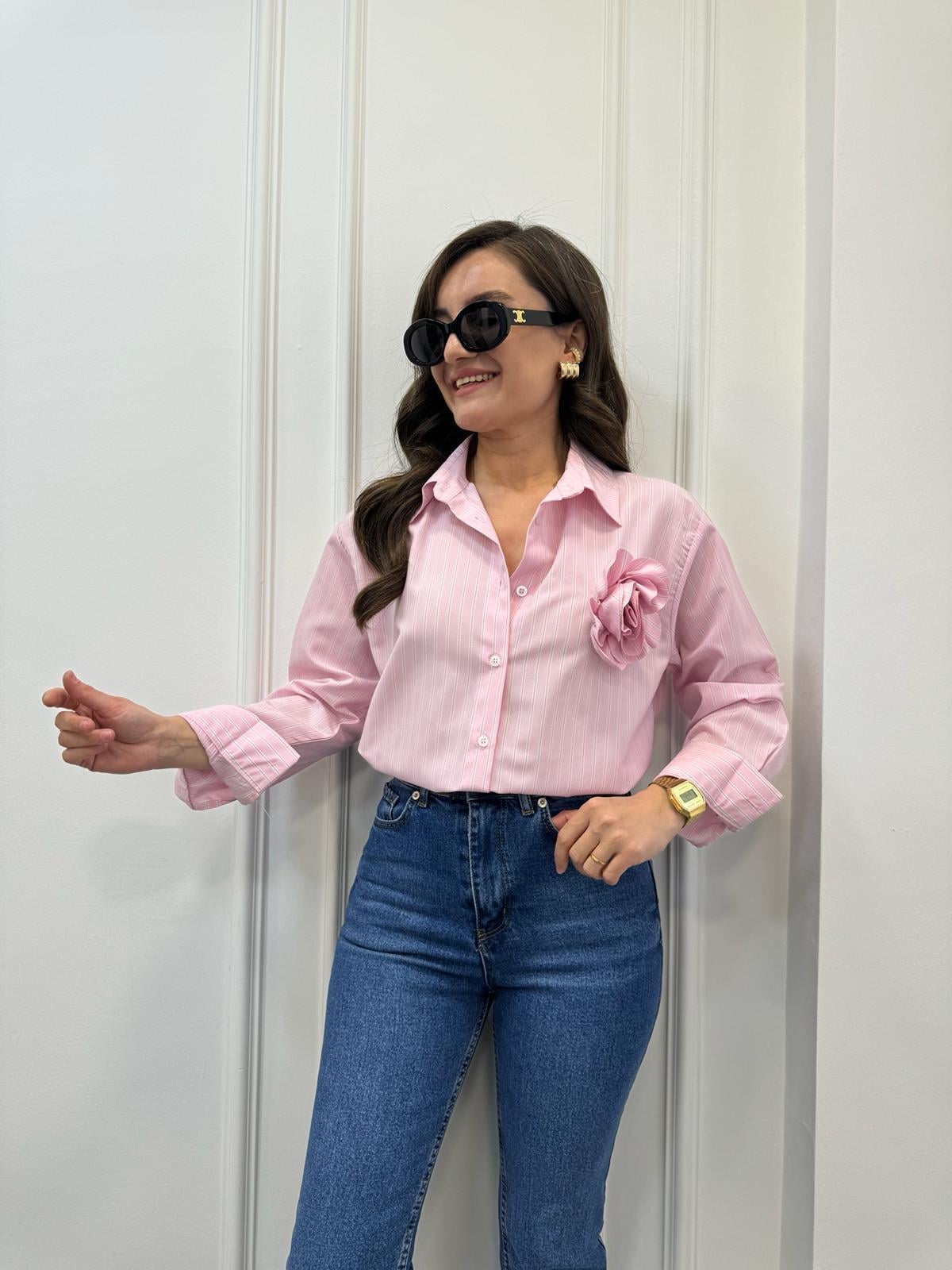 Pembe Kalın Çizgili Çiçek Broş Detaylı Gömlek 70142
