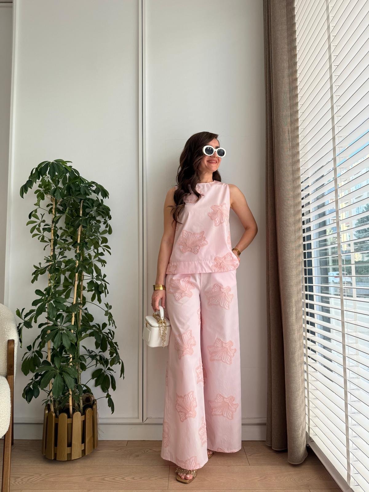 Pembe Nakış Detaylı Bluz Pantolon Takım 16871