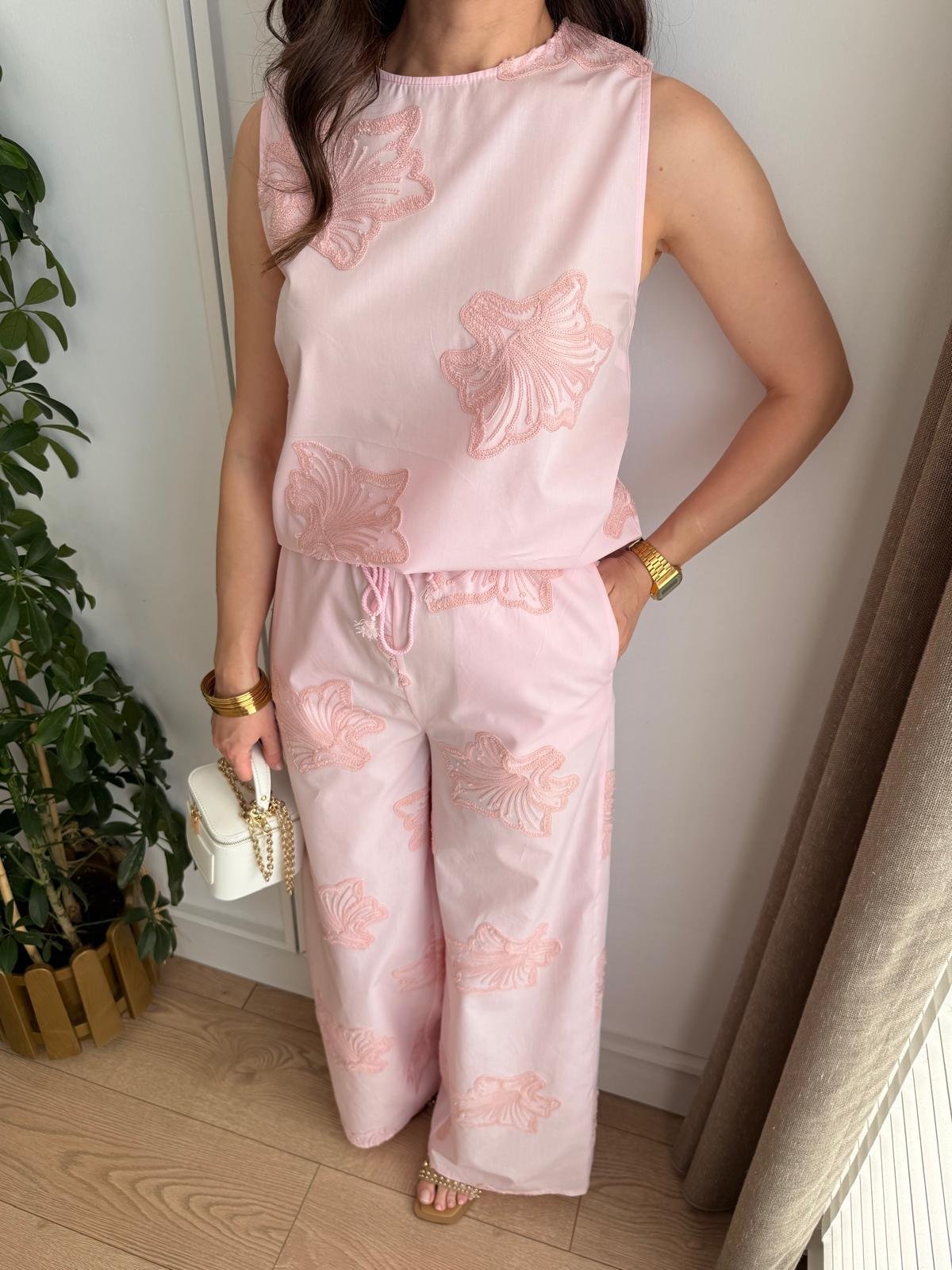 Pembe Nakış Detaylı Bluz Pantolon Takım 16871