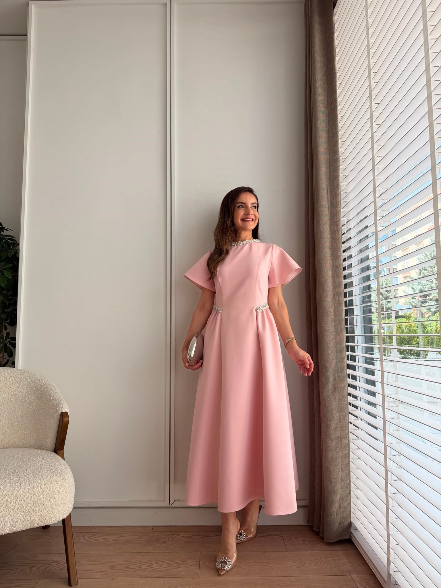 Pembe Prenses Kesim Taş İşlemeli Elbise 3220