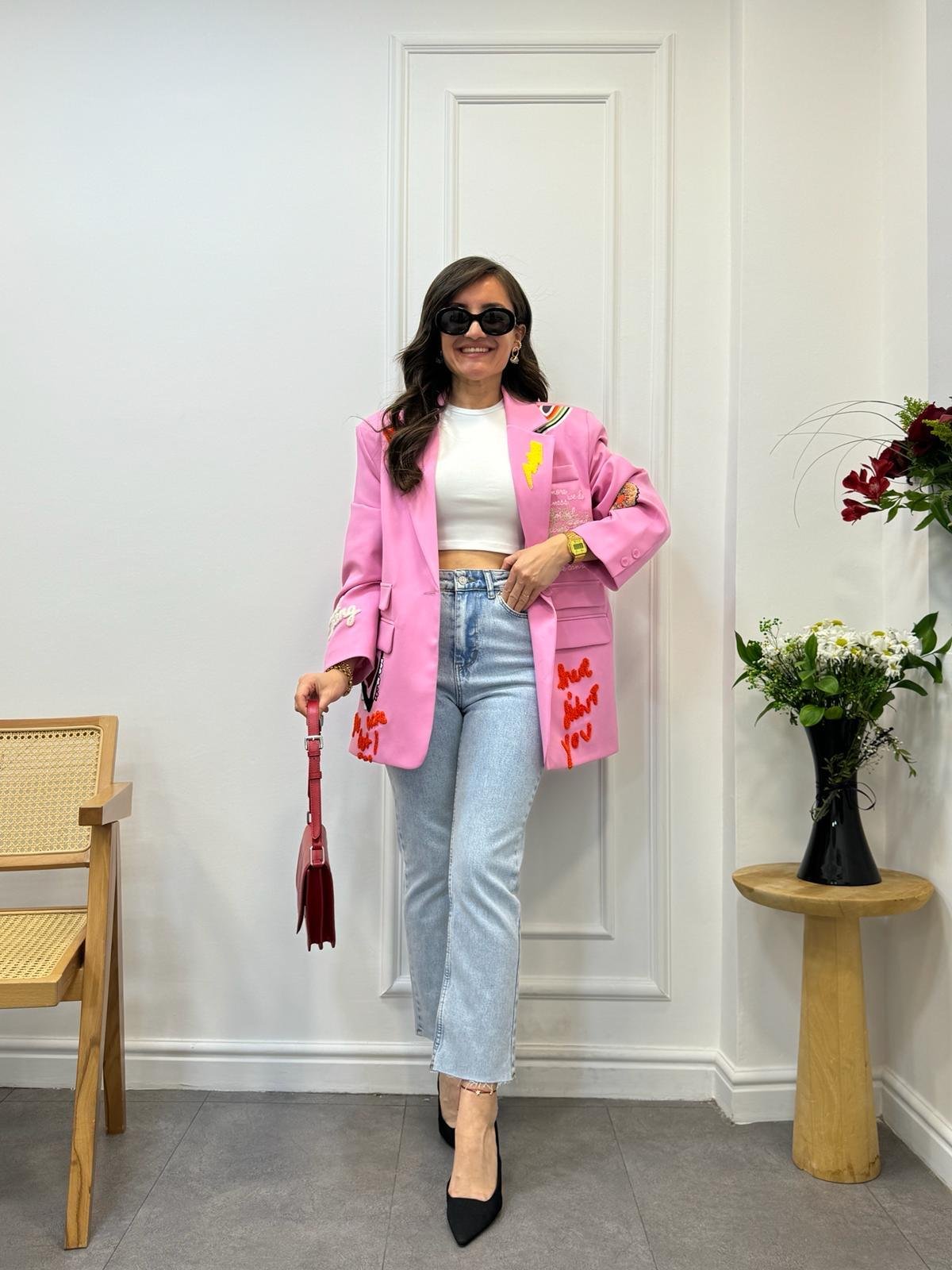 Pembe Tasarım Nakış Detaylı Blazer Ceket 1401