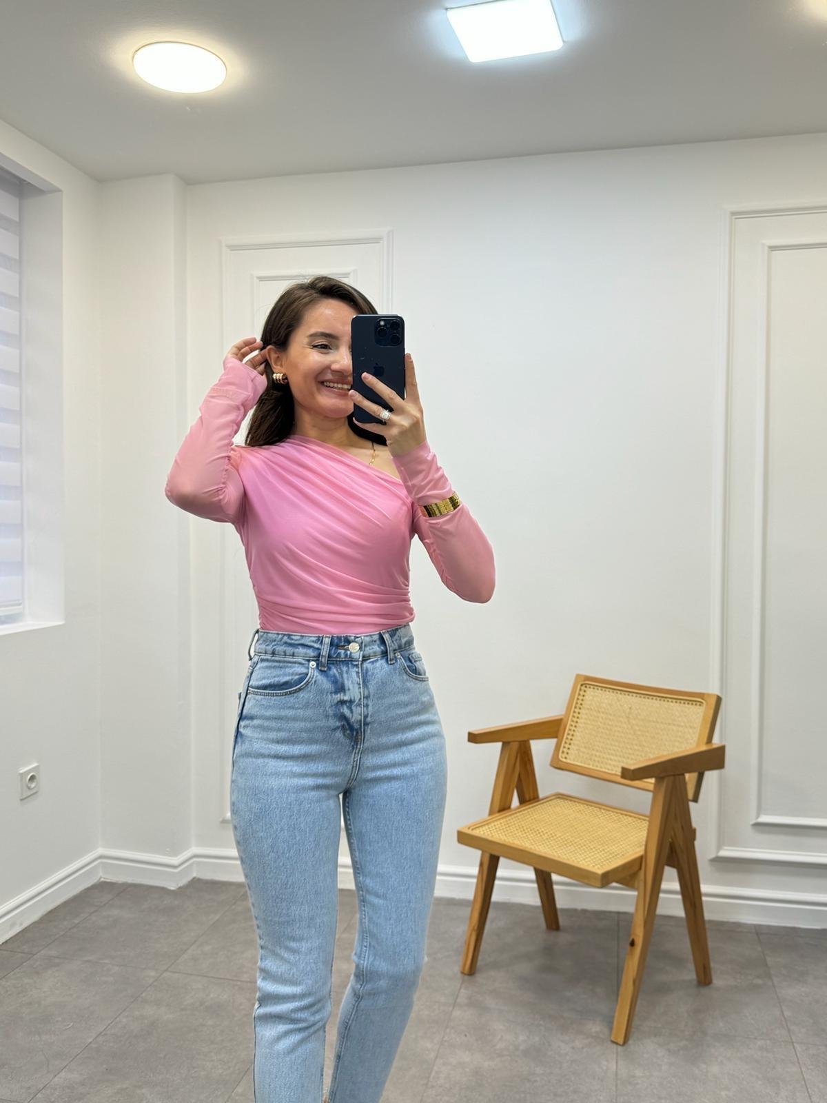 Pembe Tek Omuz Detaylı Yan Drapeli Tül Crop 2901