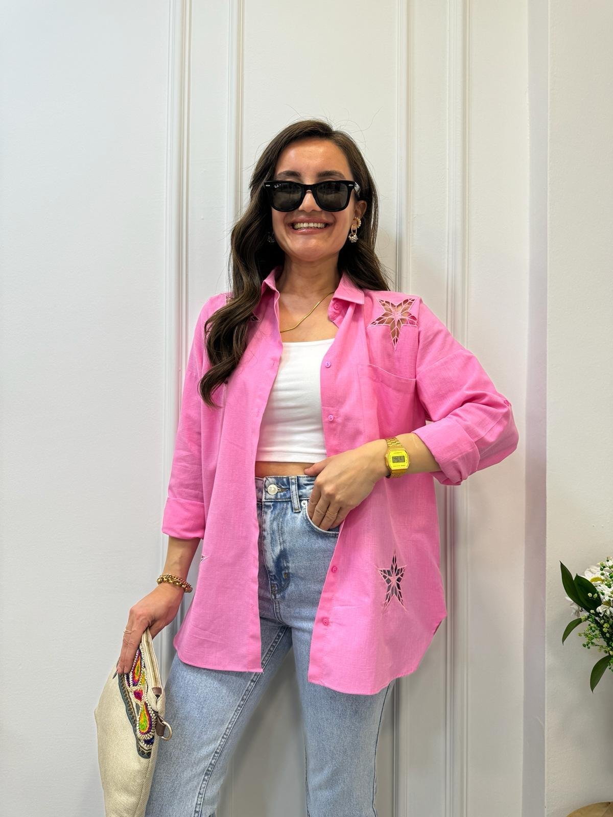Pembe Yıldız Nakış Detaylı Tek Cepli Gömlek 1036