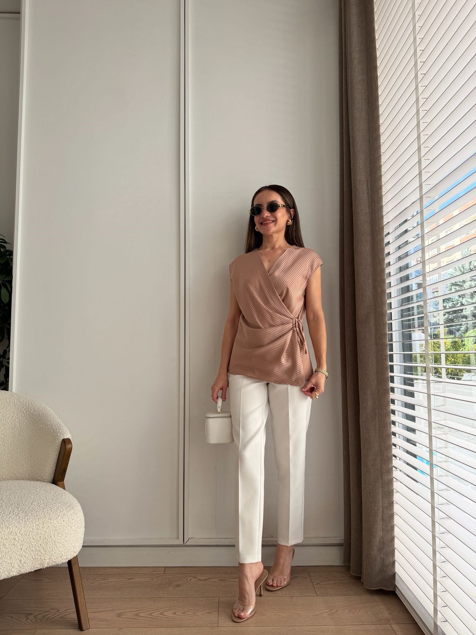 Pudra Yandan Bağlamalı Kolsuz Bluz 1358