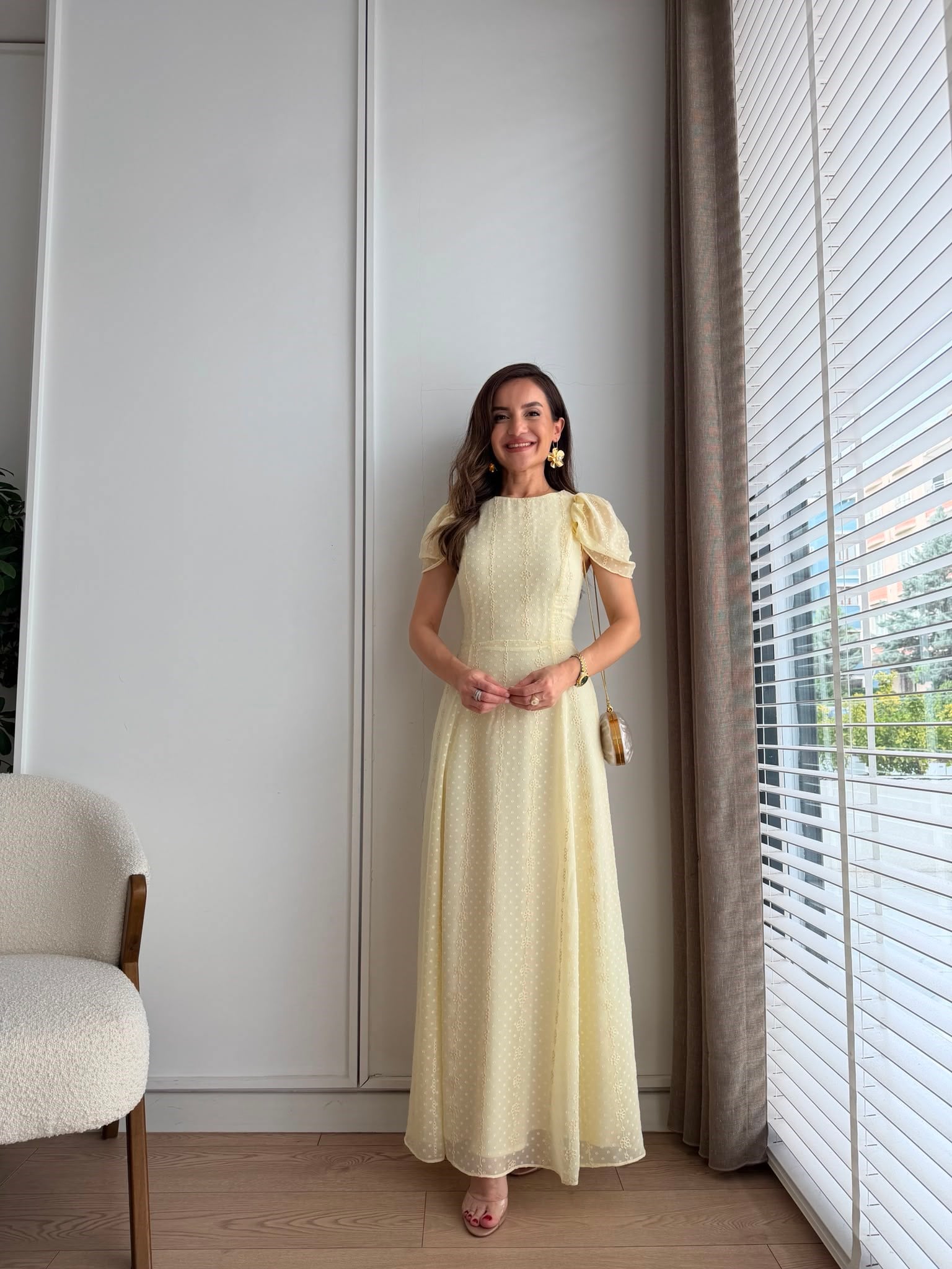 Sarı Bağlama Detaylı Nakışlı Şifon Elbise 3202