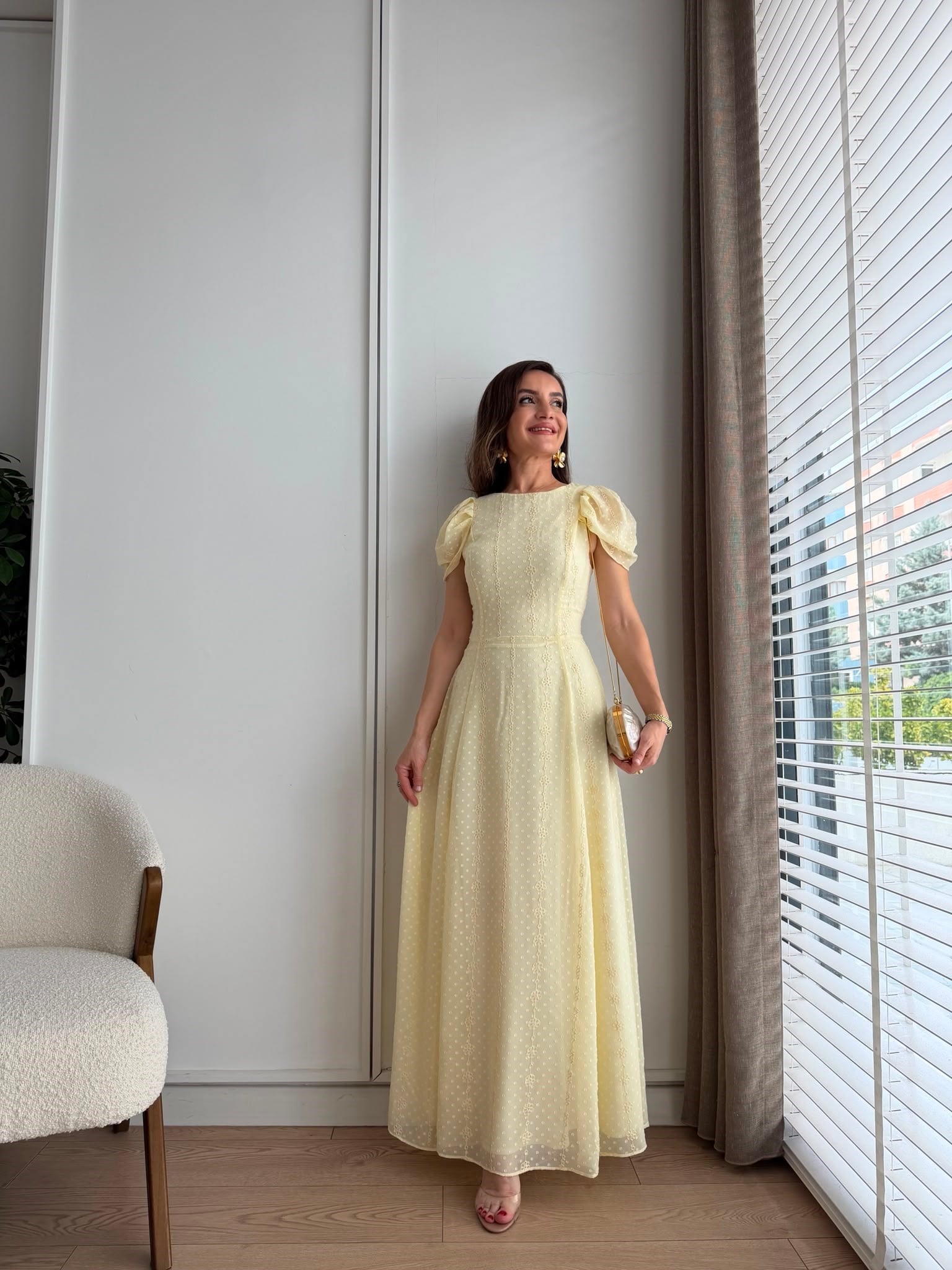 Sarı Bağlama Detaylı Nakışlı Şifon Elbise 3202