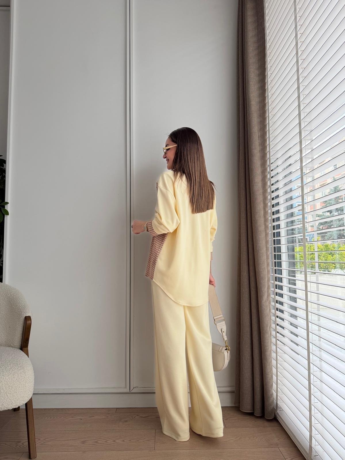 Sarı Ekose Desen Yaka Bağlamalı Takım 2859