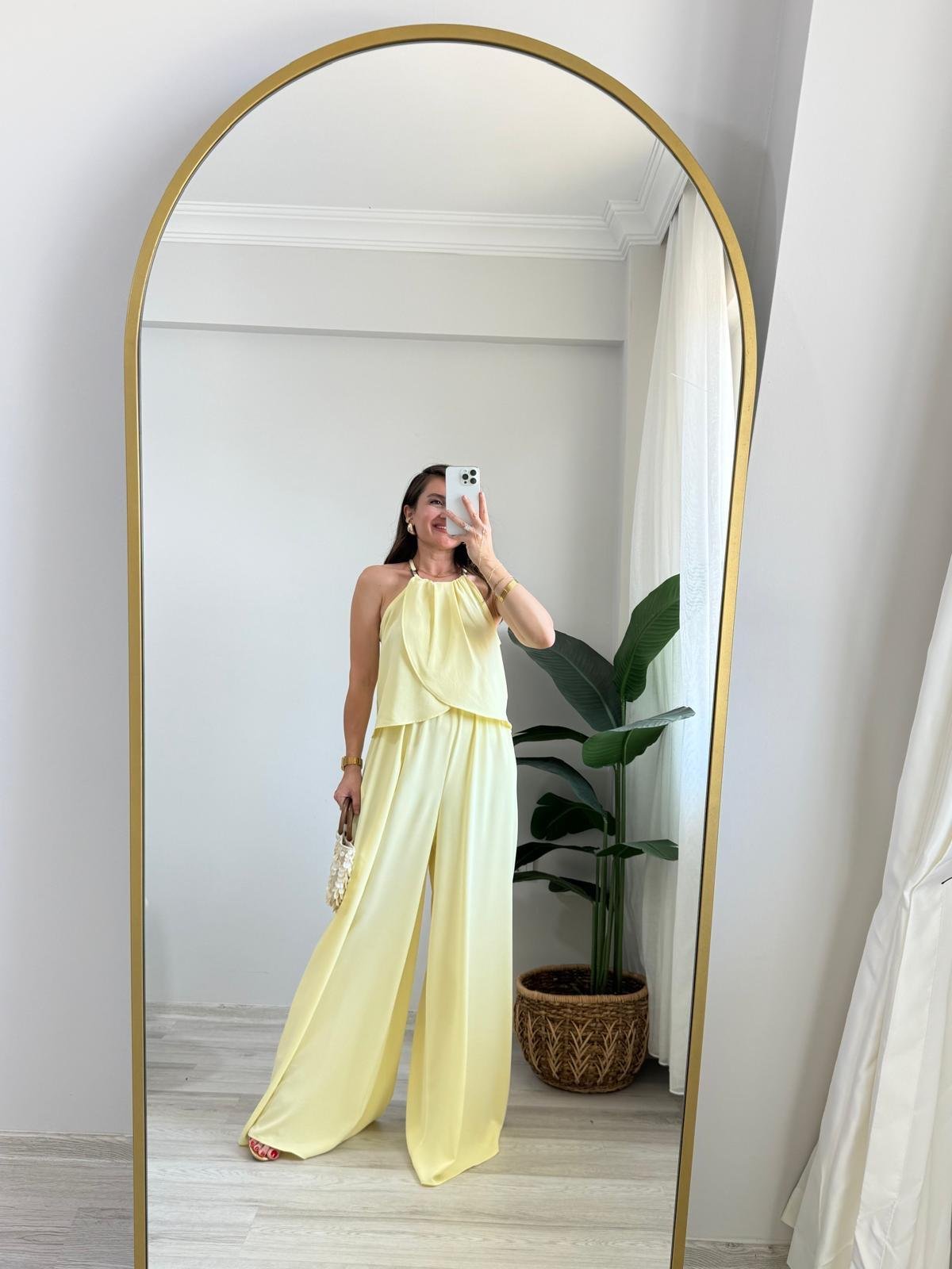 Sarı Göğüs Drape Detaylı Bluz Pantolon Takım 5215